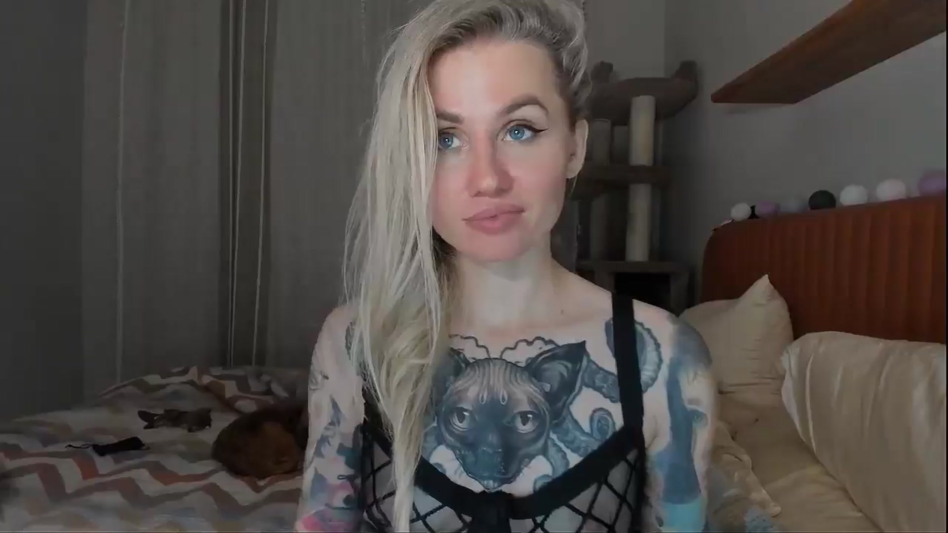 Gallery image thumbnail from Alexa_Smithhh's myfreecams stream on, 09/25/2025, 20:05 image 9 of 20
