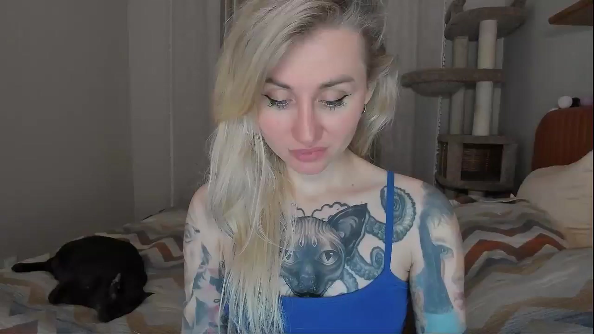 Gallery image thumbnail from Alexa_Smithhh's myfreecams stream on, 09/30/2025, 21:21 image 2 of 20