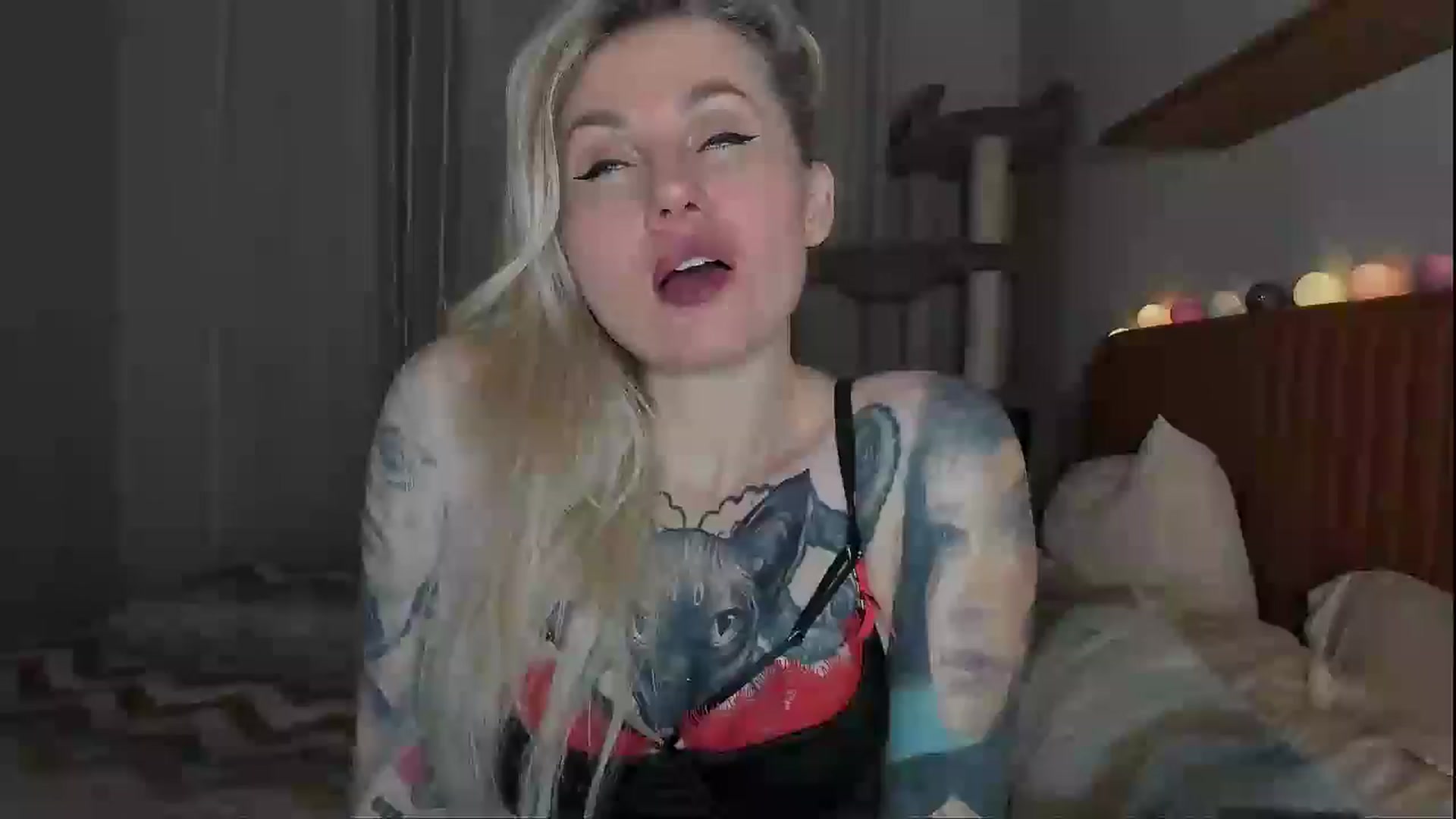 Gallery image thumbnail from Alexa_Smithhh's myfreecams stream on, 10/02/2025, 17:33 image 17 of 20
