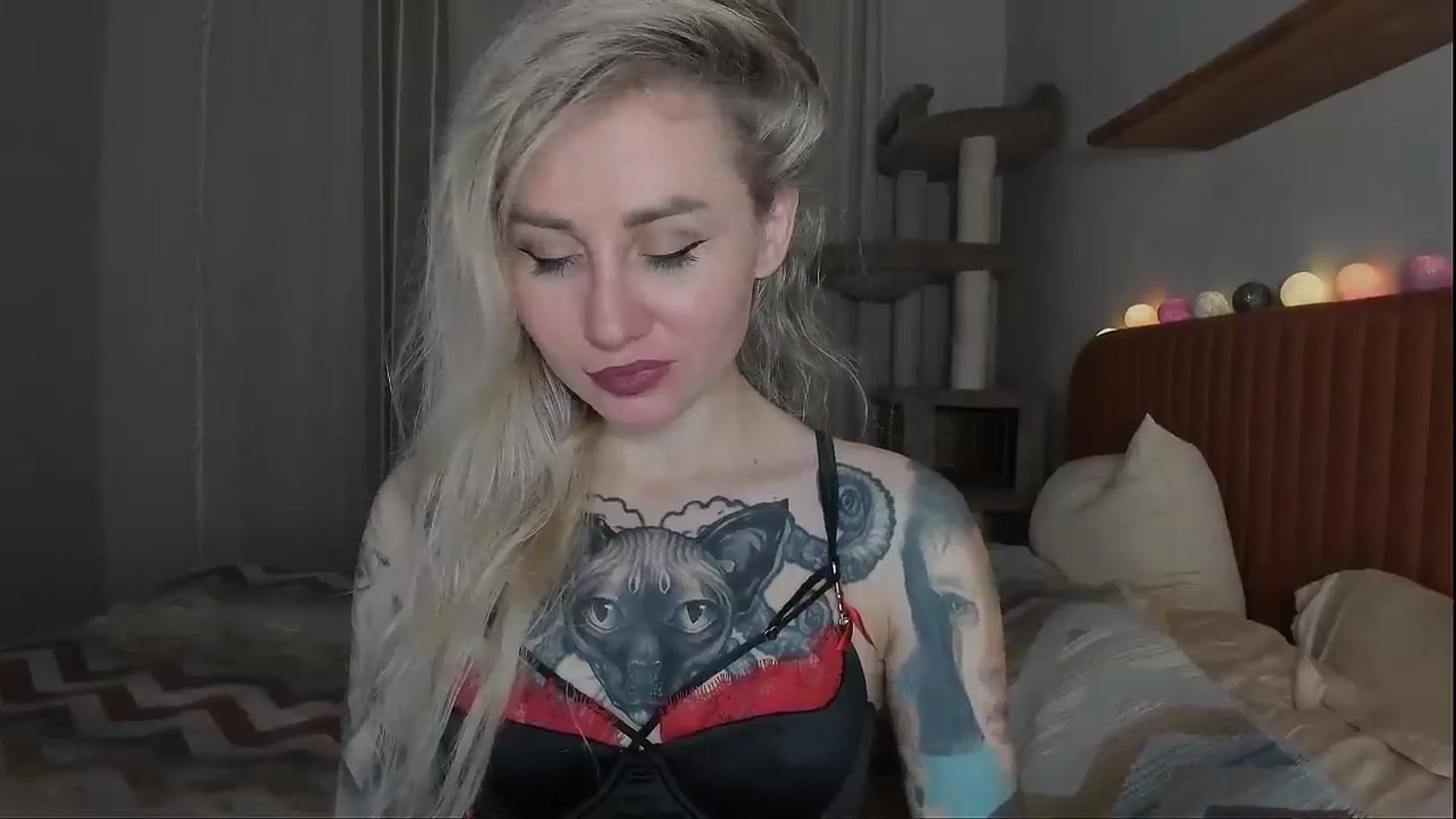 Gallery image thumbnail from Alexa_Smithhh's myfreecams stream on, 10/02/2025, 17:33 image 10 of 20