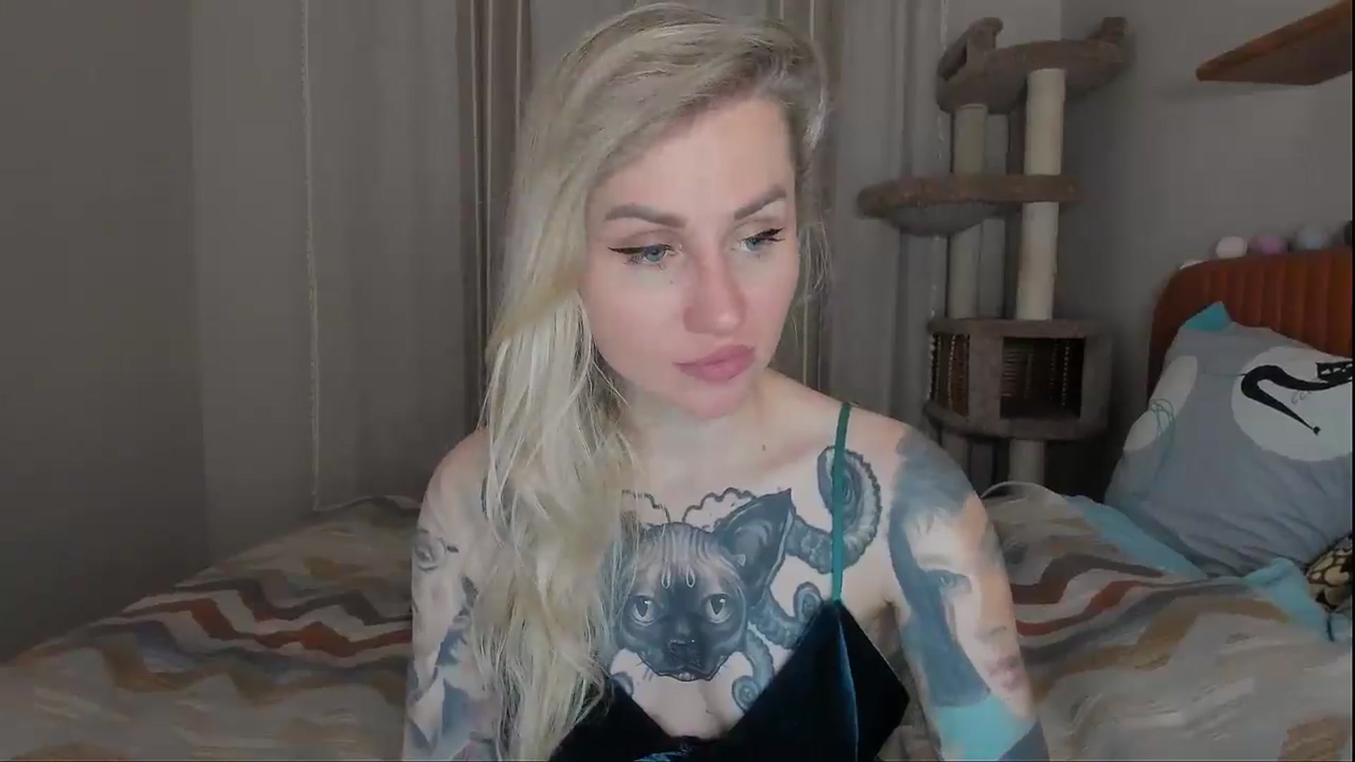 Gallery image thumbnail from Alexa_Smithhh's myfreecams stream on, 10/03/2025, 20:37 image 7 of 20