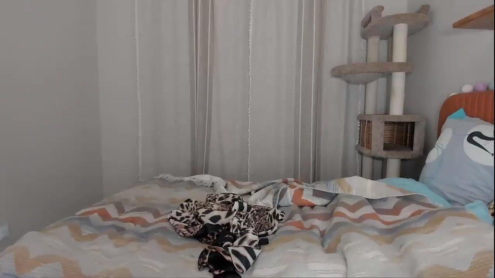 Gallery image thumbnail from Alexa_Smithhh's myfreecams stream on, 10/03/2025, 20:37 image 11 of 20