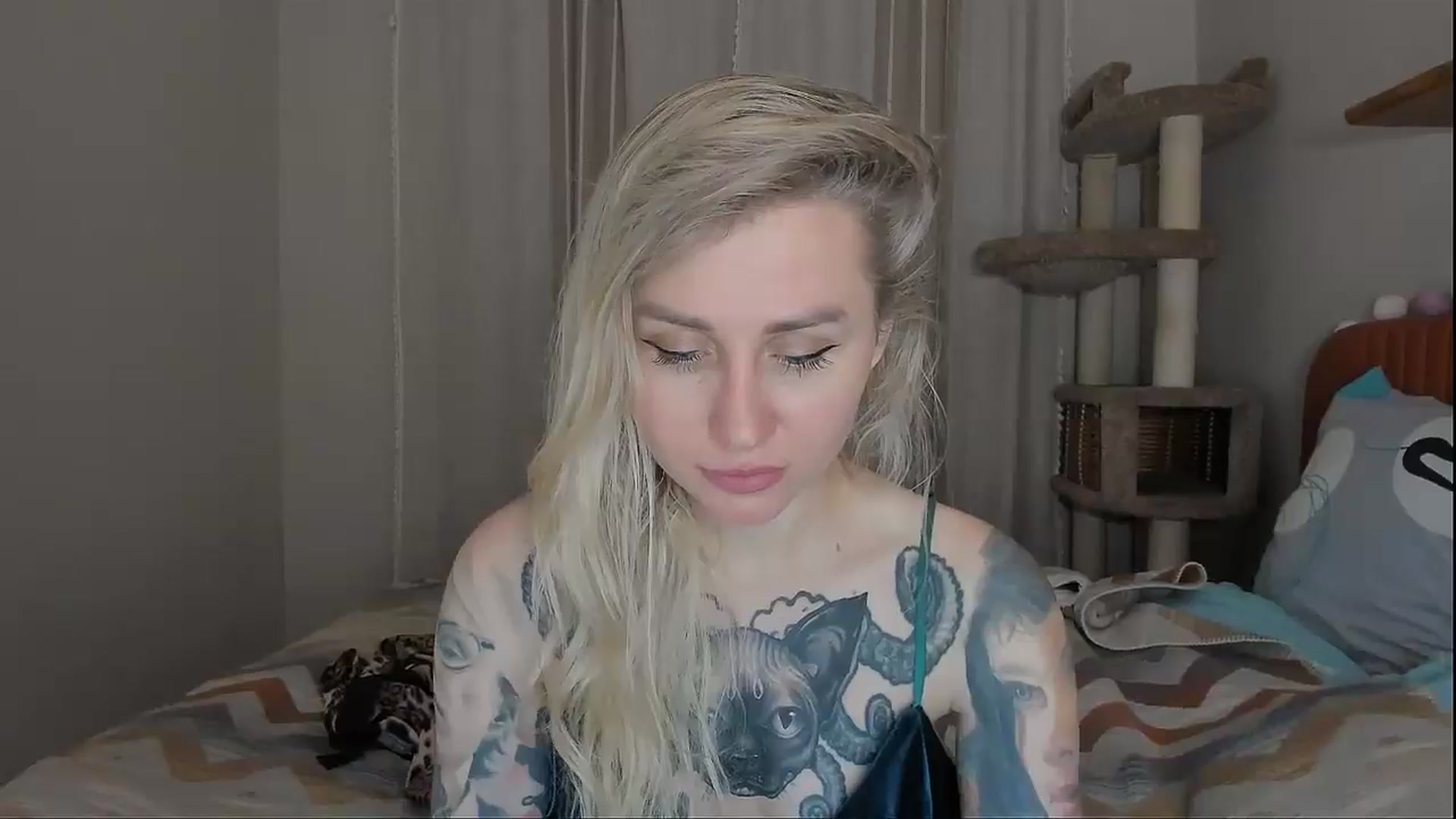 Gallery image thumbnail from Alexa_Smithhh's myfreecams stream on, 10/03/2025, 20:37 image 13 of 20