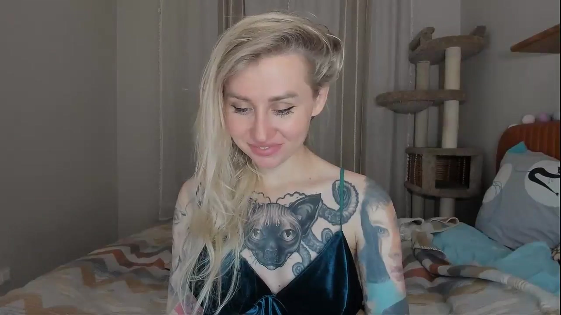 Gallery image thumbnail from Alexa_Smithhh's myfreecams stream on, 10/03/2025, 21:09 image 6 of 20