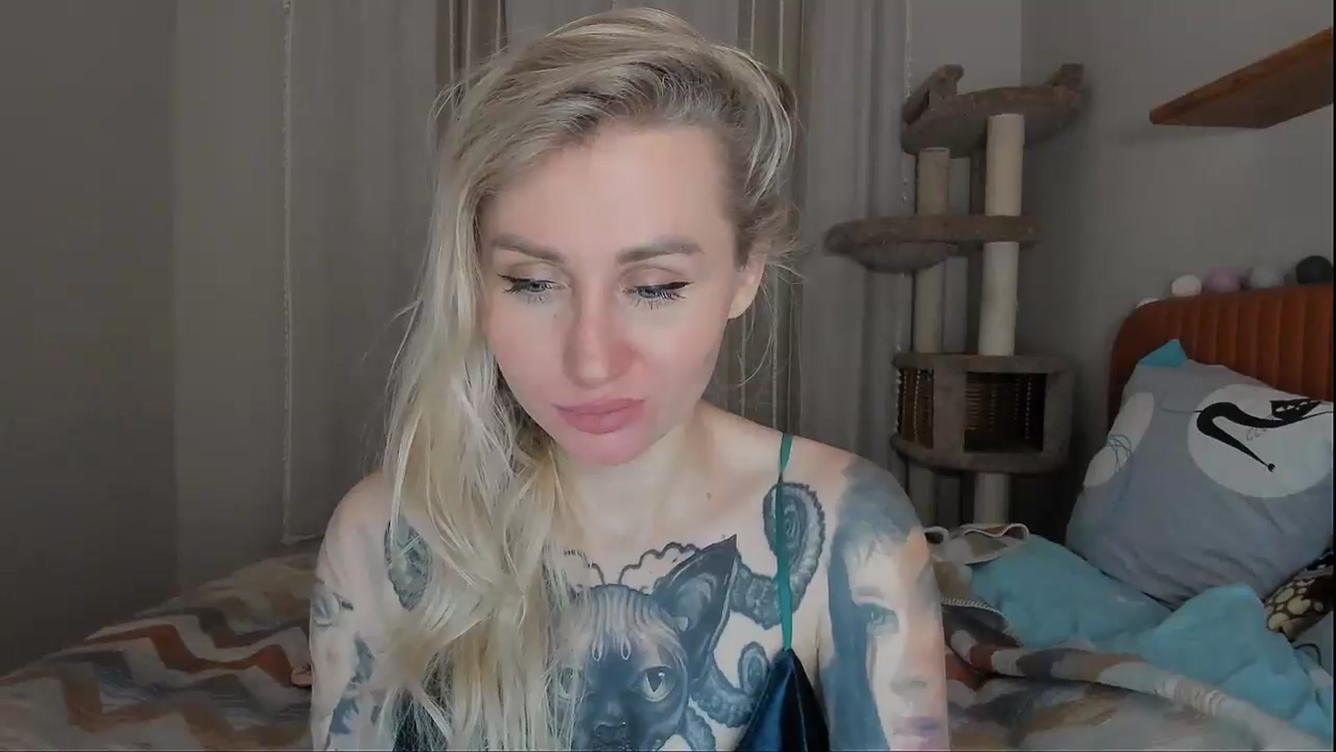 Gallery image thumbnail from Alexa_Smithhh's myfreecams stream on, 10/03/2025, 21:09 image 19 of 20