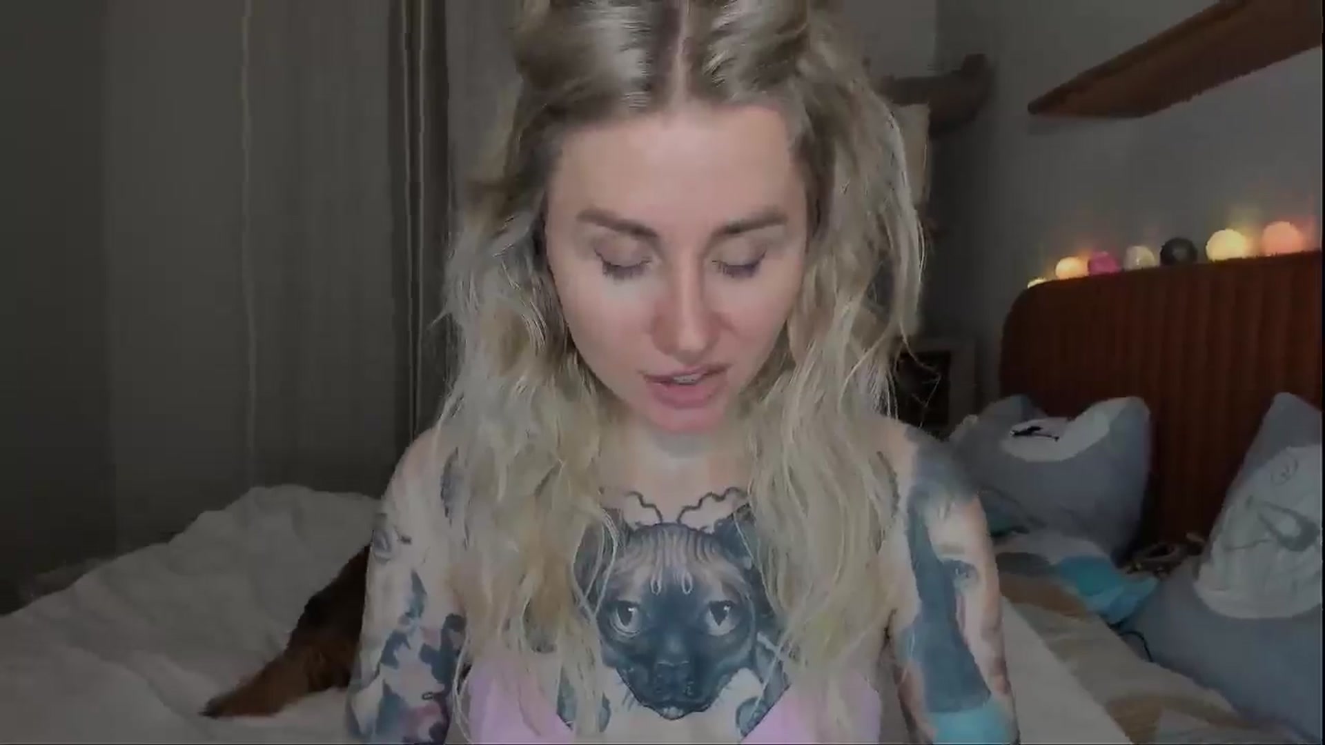 Gallery image thumbnail from Alexa_Smithhh's myfreecams stream on, 10/06/2025, 20:28 image 15 of 20