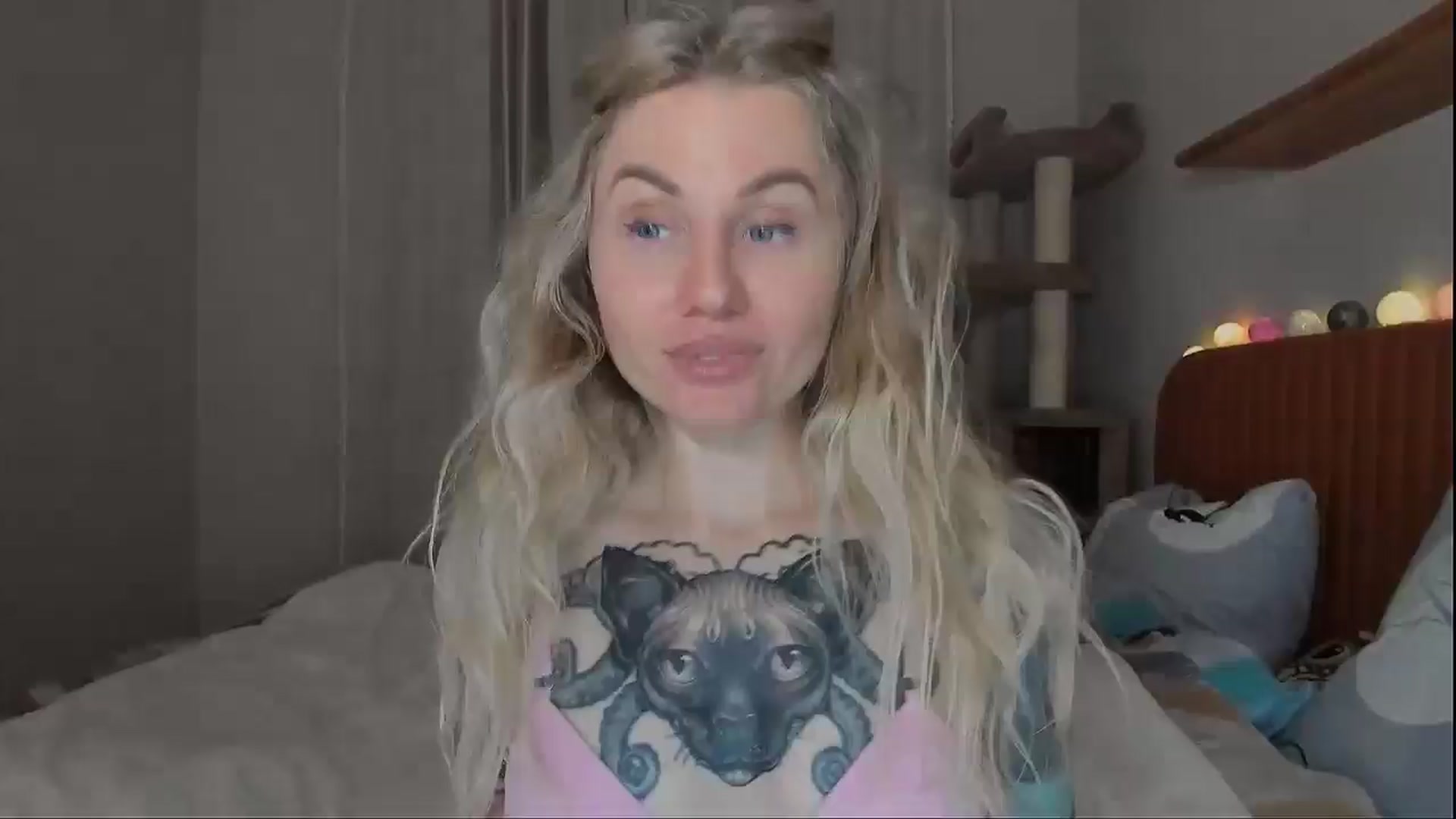 Gallery image thumbnail from Alexa_Smithhh's myfreecams stream on, 10/06/2025, 20:28 image 9 of 20