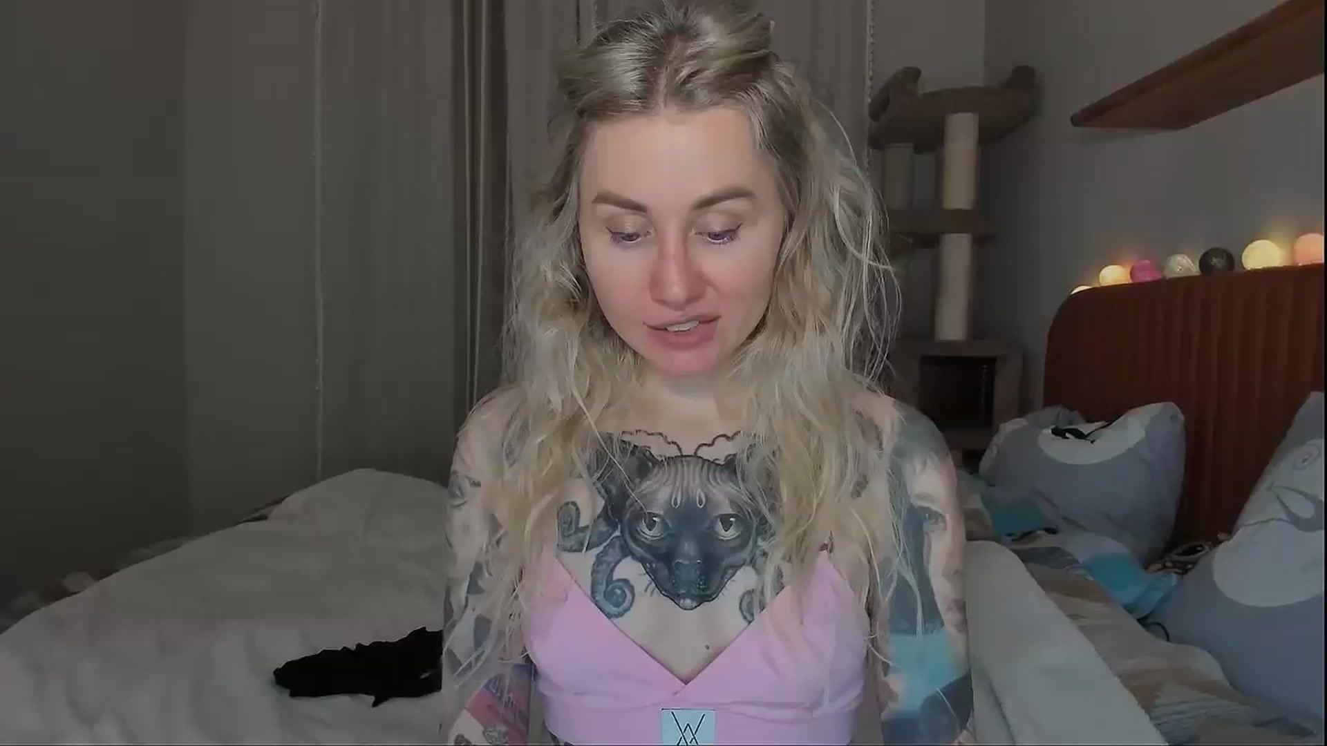 Gallery image thumbnail from Alexa_Smithhh's myfreecams stream on, 10/06/2025, 20:28 image 1 of 20