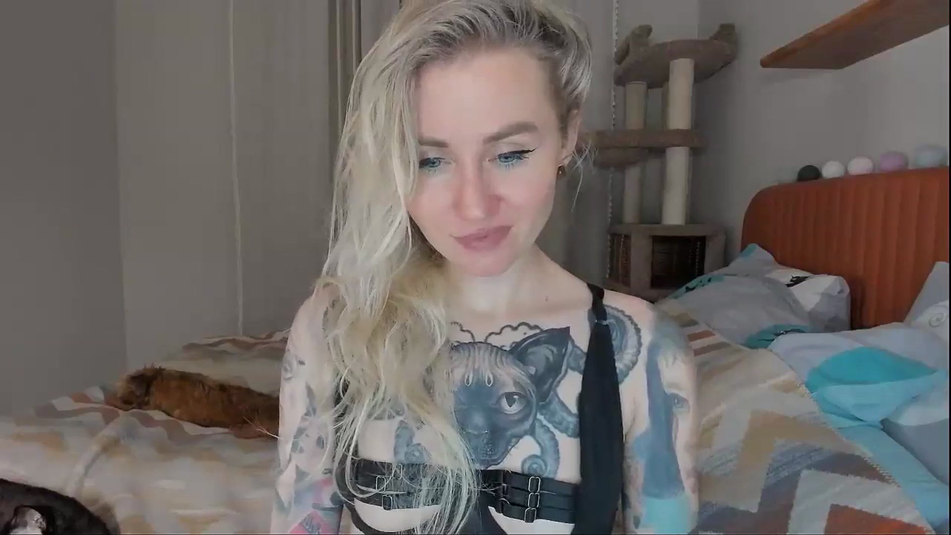 Gallery image thumbnail from Alexa_Smithhh's myfreecams stream on, 10/07/2025, 18:19 image 16 of 20