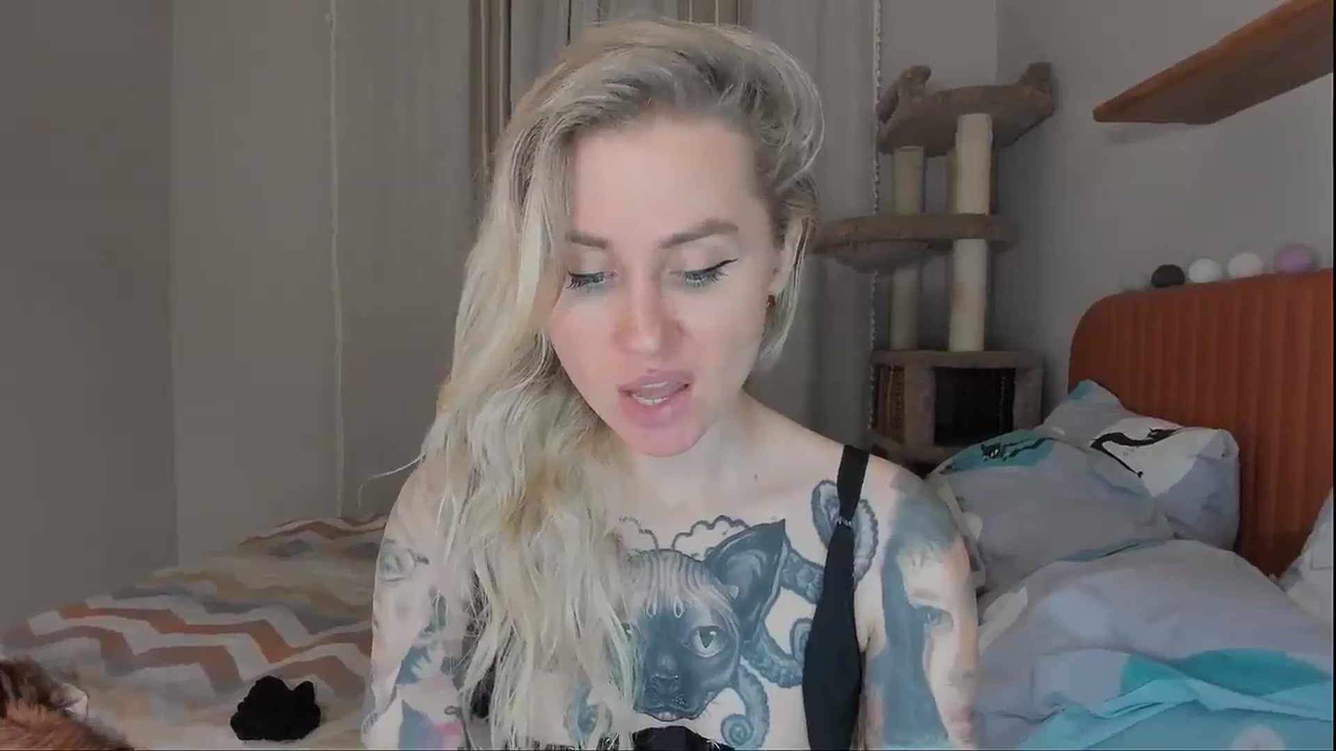 Gallery image thumbnail from Alexa_Smithhh's myfreecams stream on, 10/07/2025, 20:04 image 19 of 20