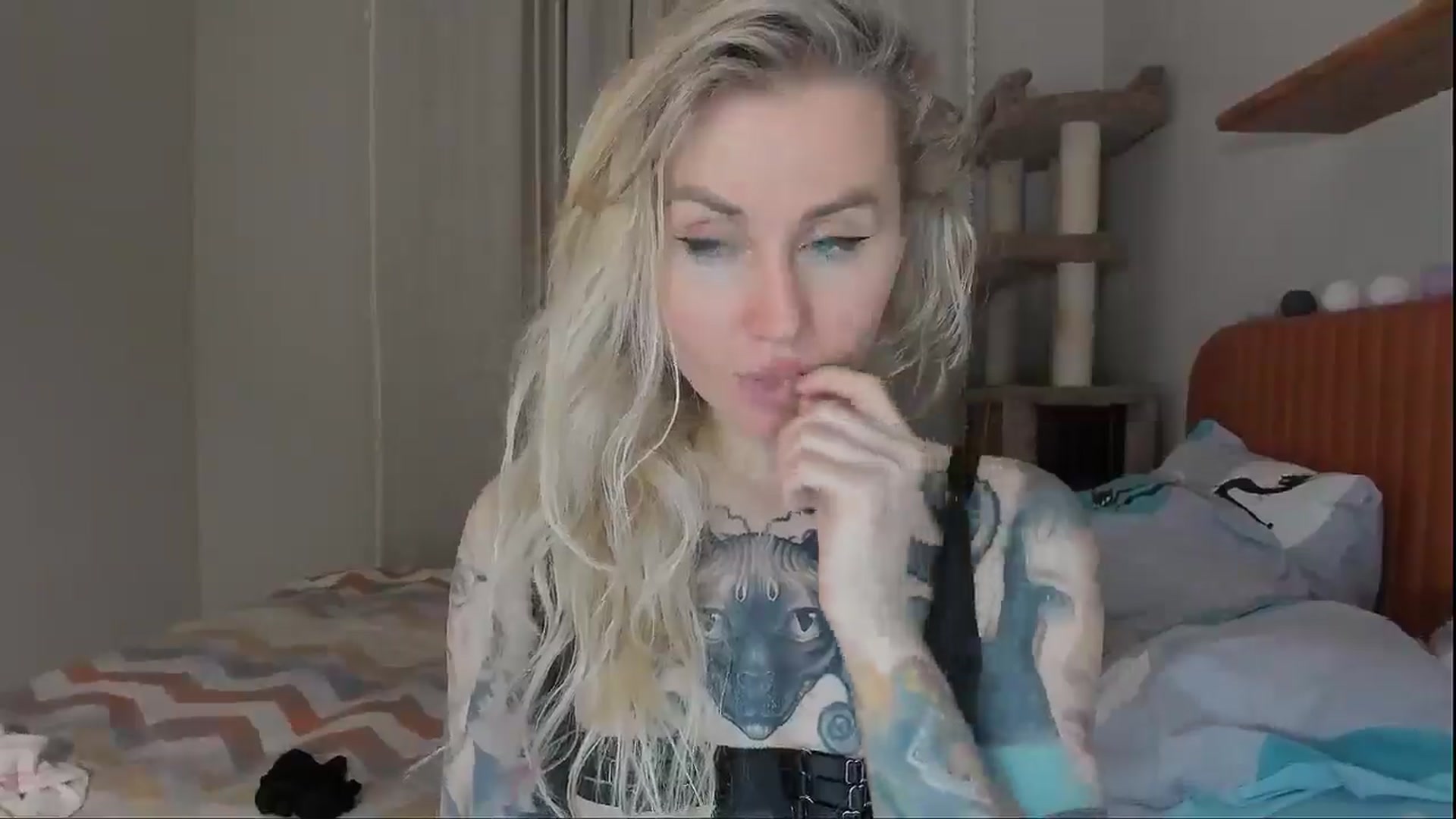 Gallery image thumbnail from Alexa_Smithhh's myfreecams stream on, 10/07/2025, 20:04 image 12 of 20