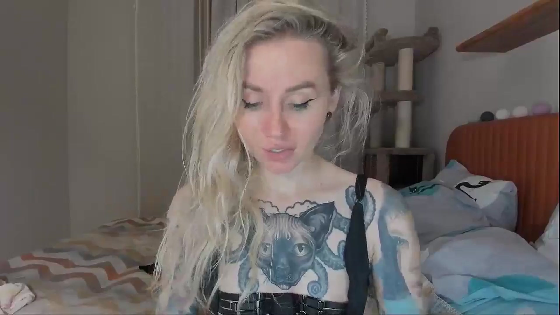 Gallery image thumbnail from Alexa_Smithhh's myfreecams stream on, 10/07/2025, 20:04 image 8 of 20
