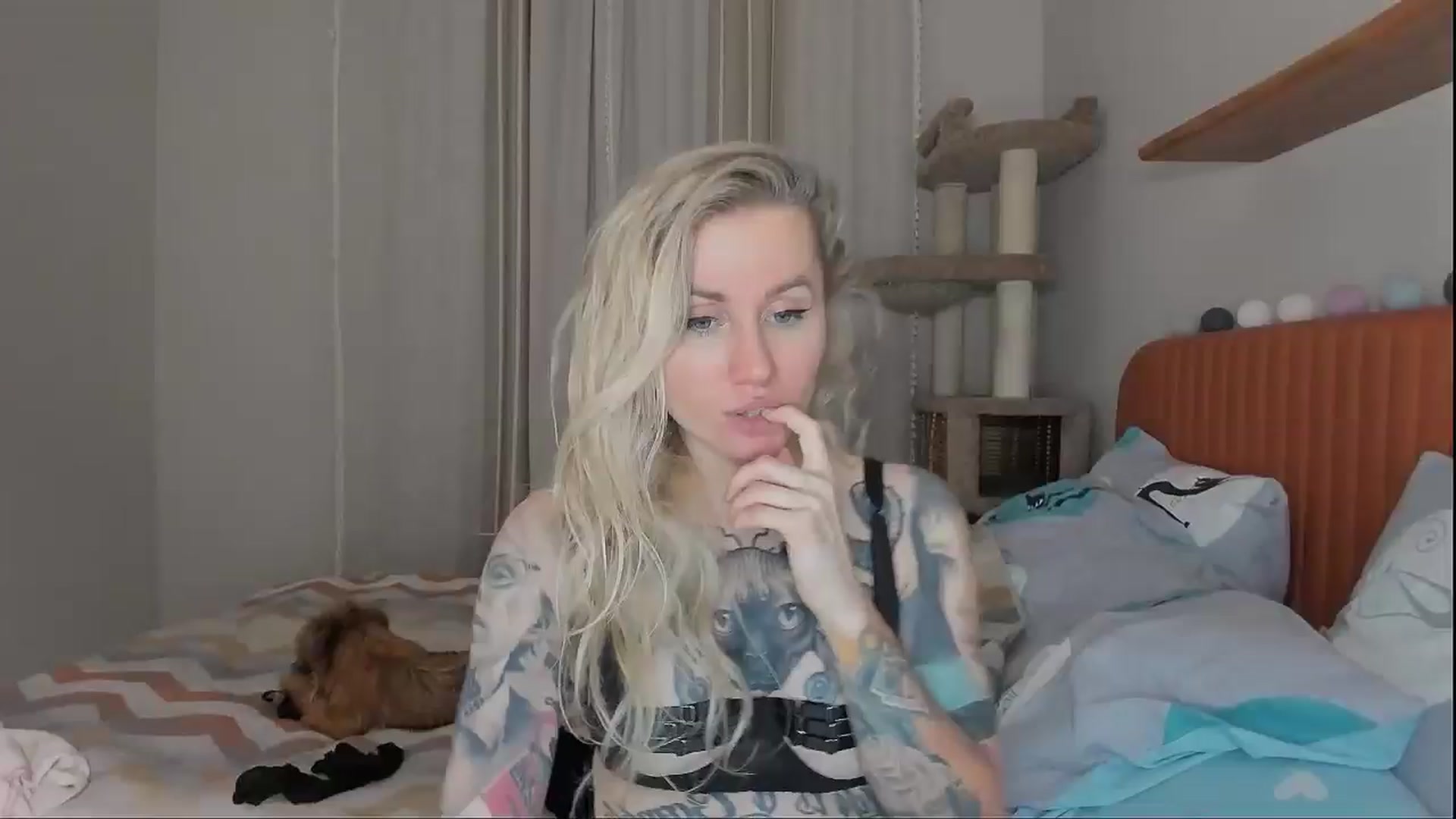 Gallery image thumbnail from Alexa_Smithhh's myfreecams stream on, 10/07/2025, 21:16 image 1 of 20