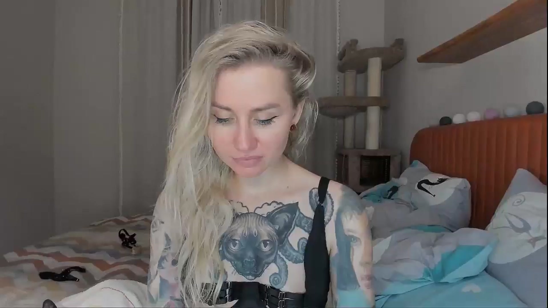 Gallery image thumbnail from Alexa_Smithhh's myfreecams stream on, 10/07/2025, 21:16 image 19 of 20