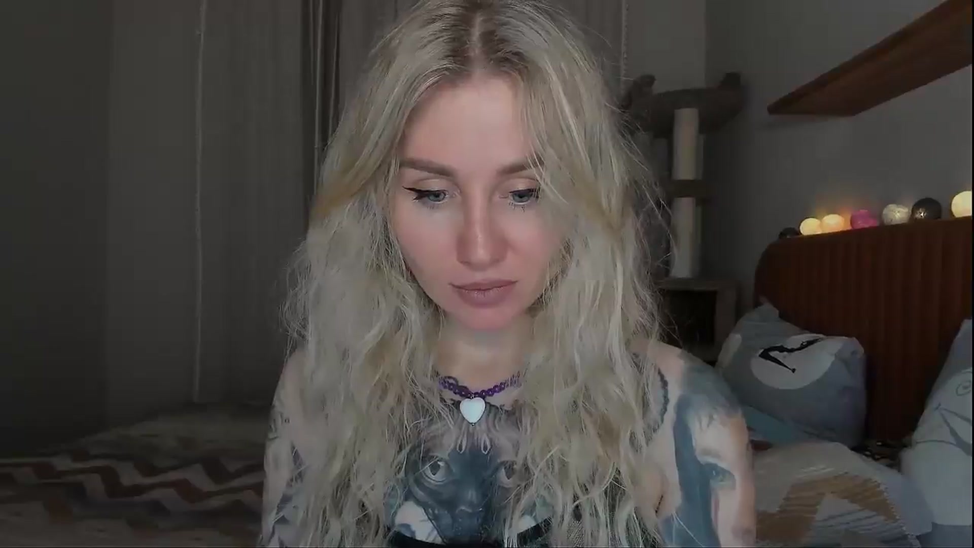 Gallery image thumbnail from Alexa_Smithhh's myfreecams stream on, 10/09/2025, 17:42 image 13 of 20