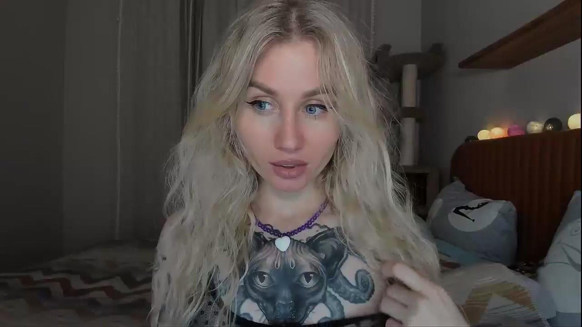 Gallery image thumbnail from Alexa_Smithhh's myfreecams stream on, 10/09/2025, 17:42 image 18 of 20