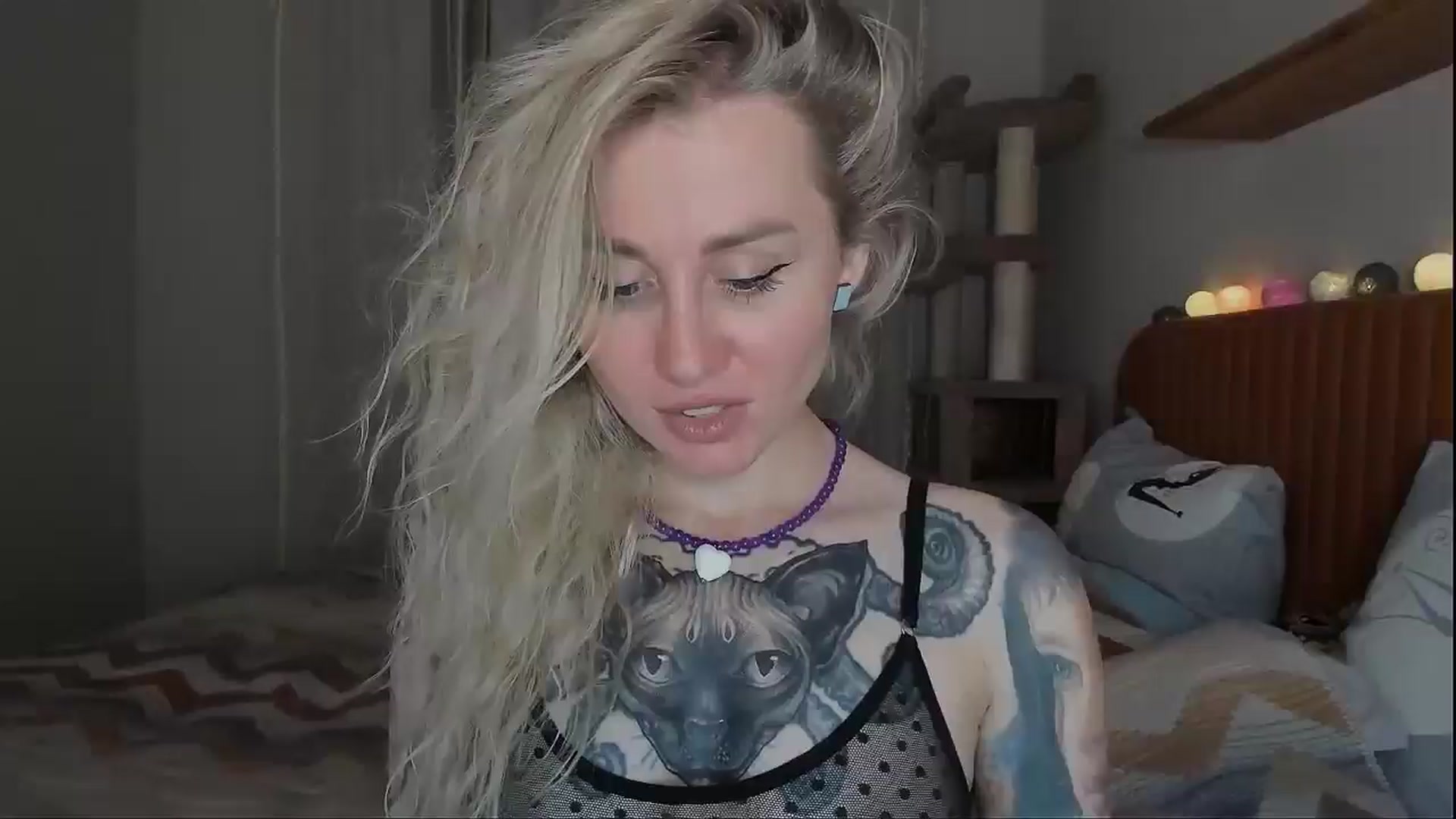 Gallery image thumbnail from Alexa_Smithhh's myfreecams stream on, 10/09/2025, 19:26 image 9 of 20