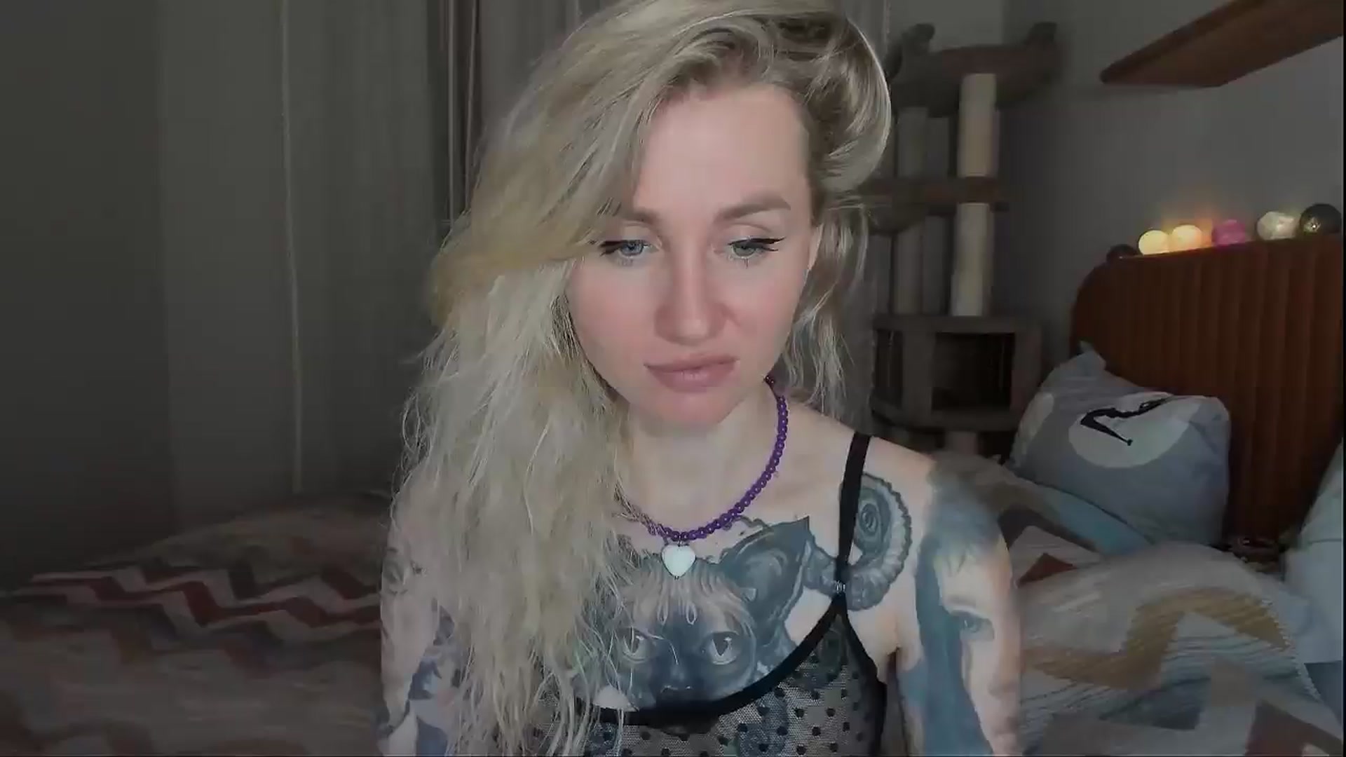 Gallery image thumbnail from Alexa_Smithhh's myfreecams stream on, 10/09/2025, 19:26 image 14 of 20