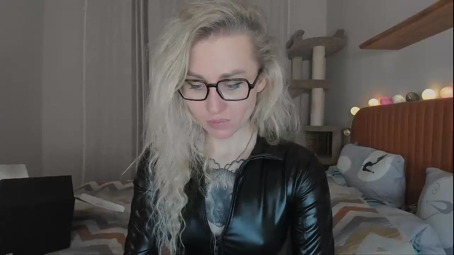 Gallery image thumbnail from Alexa_Smithhh's myfreecams stream on, 10/13/2025, 20:36 image 12 of 20