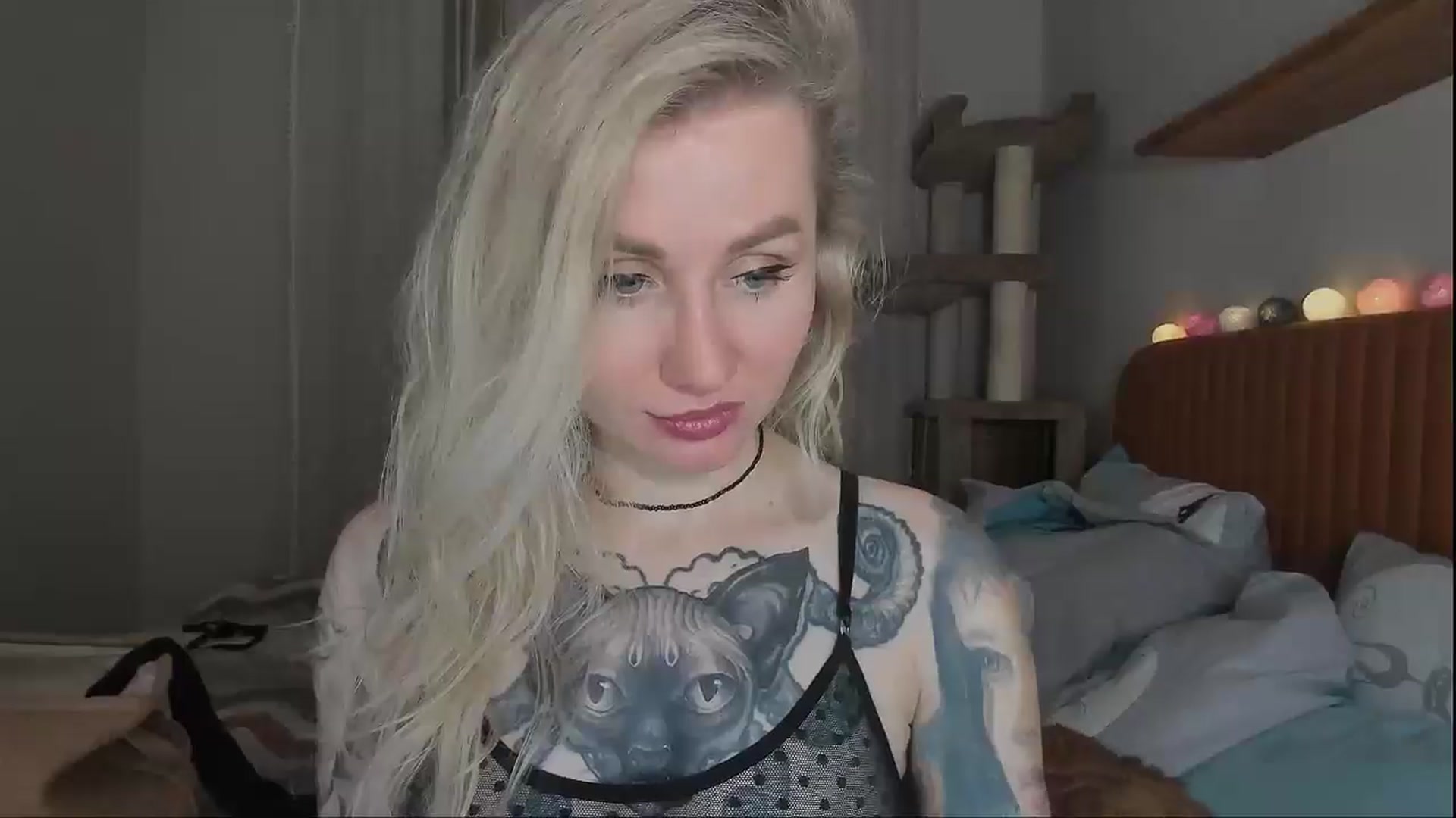 Gallery image thumbnail from Alexa_Smithhh's myfreecams stream on, 10/17/2025, 19:26 image 8 of 20