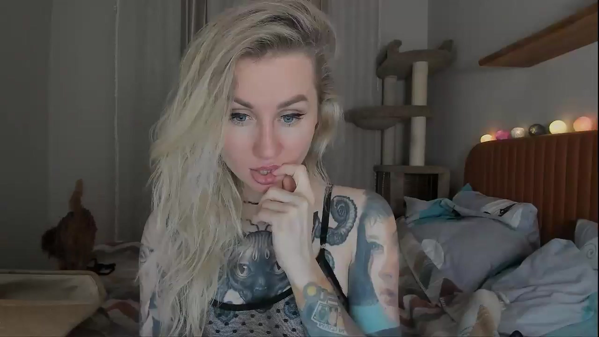 Gallery image thumbnail from Alexa_Smithhh's myfreecams stream on, 10/17/2025, 19:26 image 20 of 20