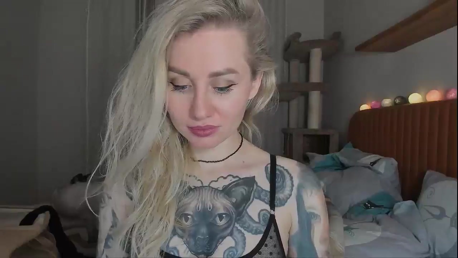 Gallery image thumbnail from Alexa_Smithhh's myfreecams stream on, 10/17/2025, 19:26 image 6 of 20