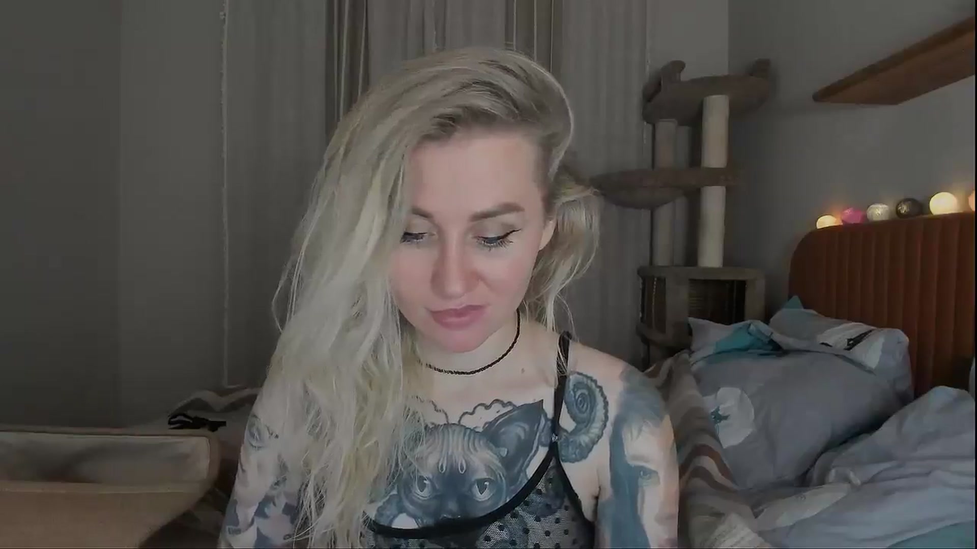 Gallery image thumbnail from Alexa_Smithhh's myfreecams stream on, 10/17/2025, 20:43 image 12 of 20
