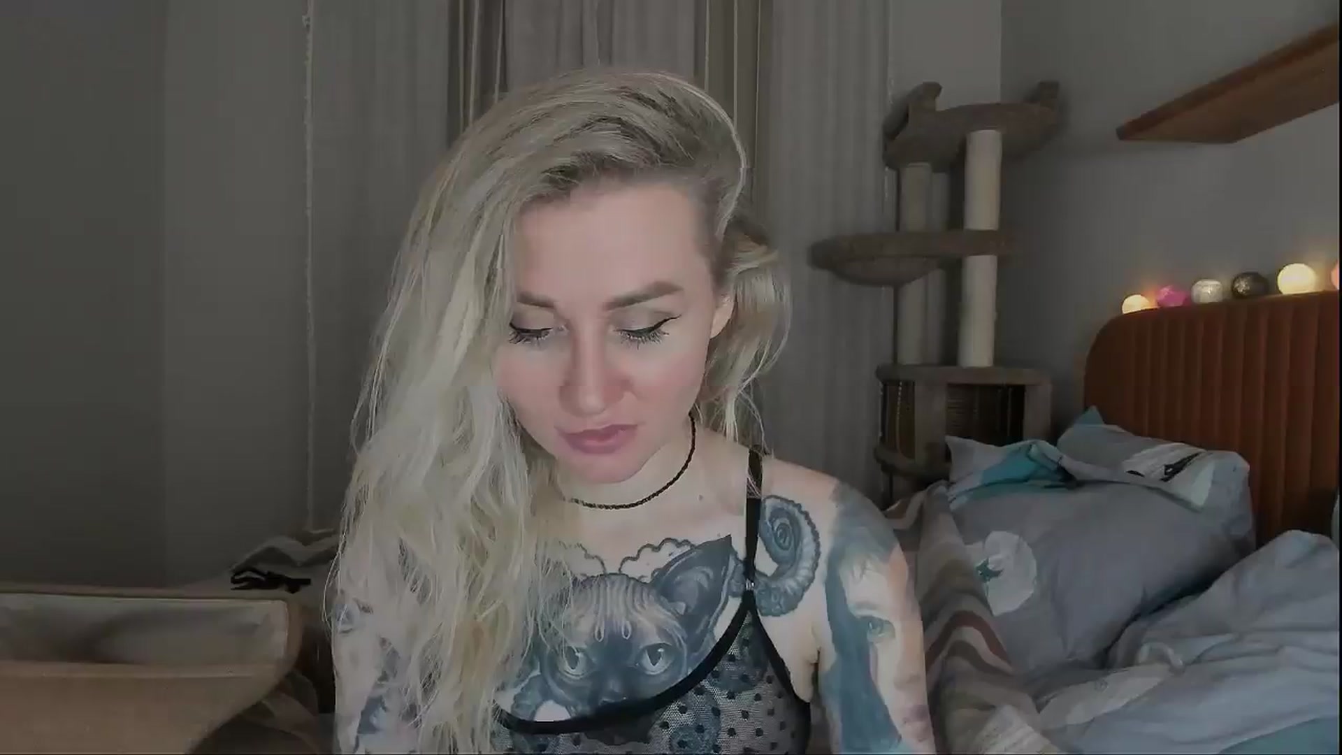 Gallery image thumbnail from Alexa_Smithhh's myfreecams stream on, 10/17/2025, 20:43 image 11 of 20