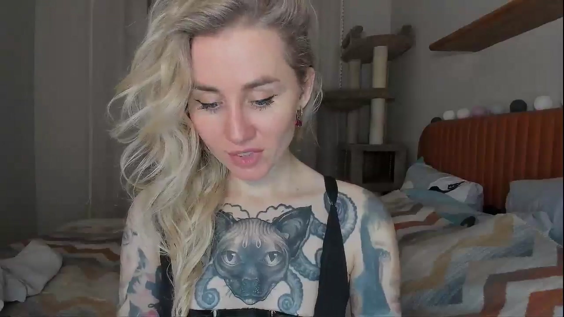 Gallery image thumbnail from Alexa_Smithhh's myfreecams stream on, 10/23/2025, 19:19 image 10 of 20