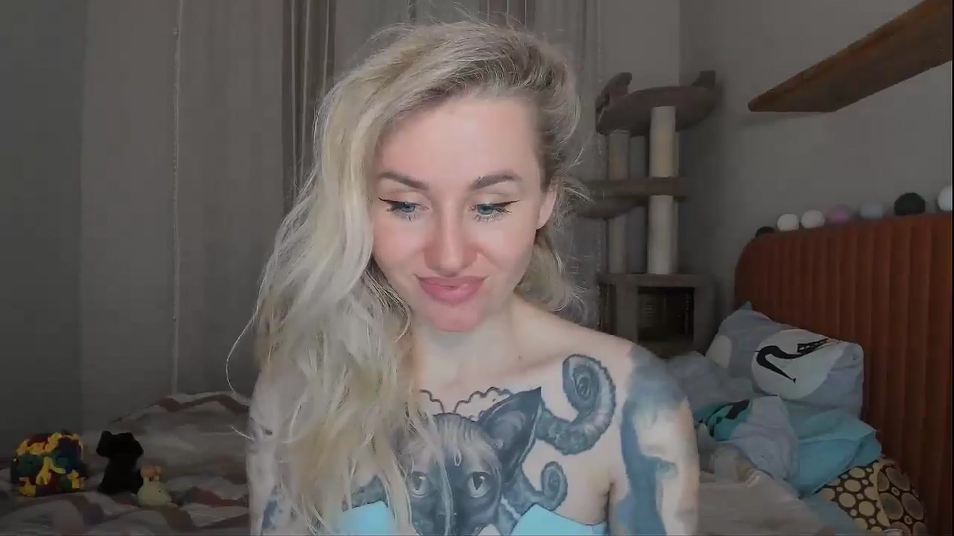 Gallery image thumbnail from Alexa_Smithhh's myfreecams stream on, 10/27/2025, 19:46 image 12 of 20