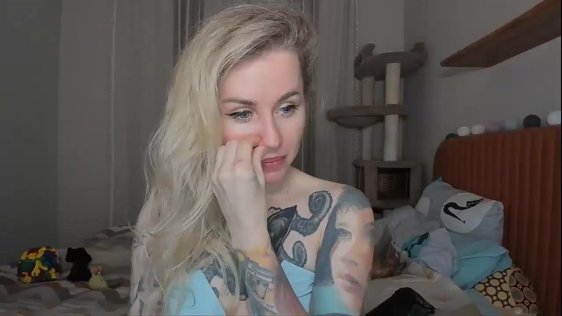 Gallery image thumbnail from Alexa_Smithhh's myfreecams stream on, 10/27/2025, 19:46 image 3 of 20