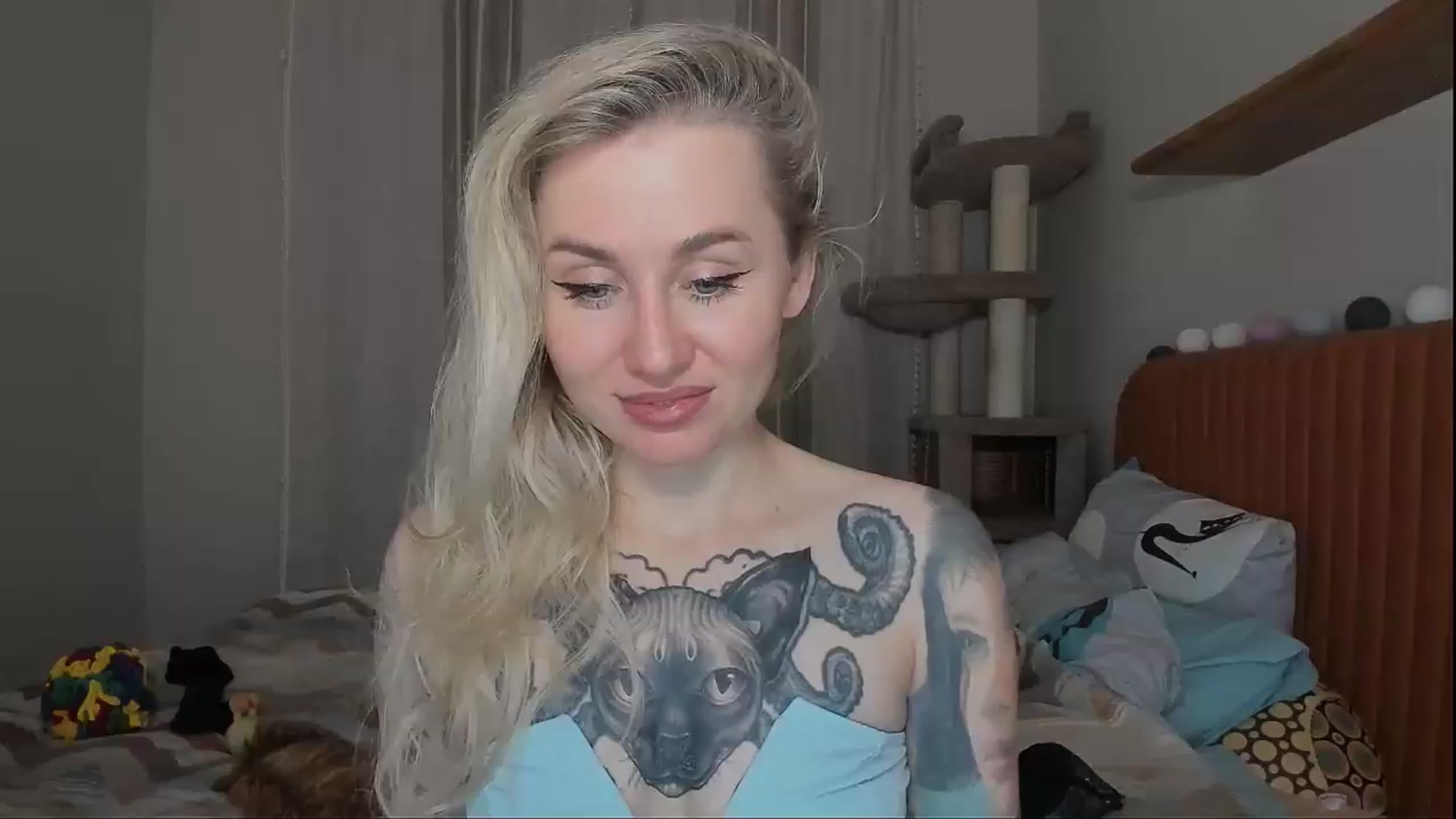 Gallery image thumbnail from Alexa_Smithhh's myfreecams stream on, 10/27/2025, 19:46 image 4 of 20