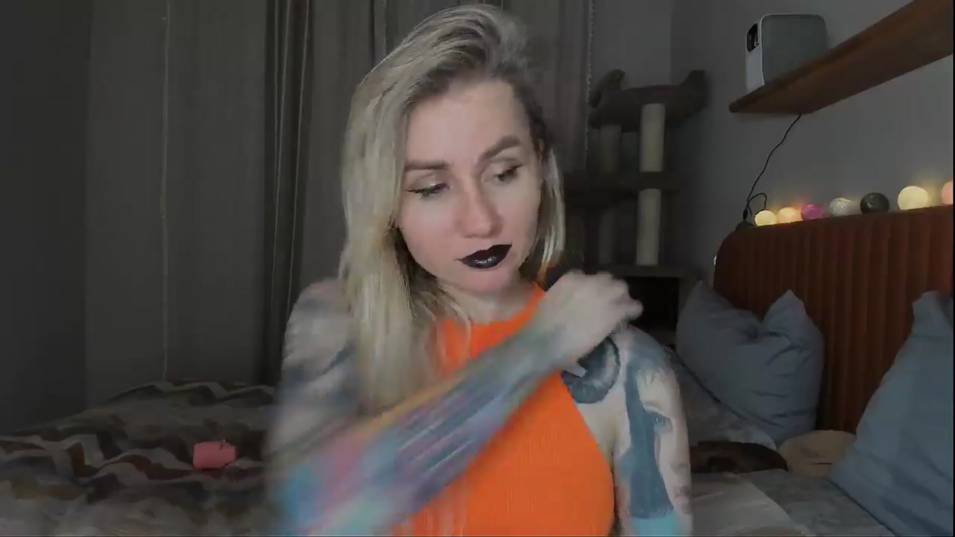 Gallery image thumbnail from Alexa_Smithhh's myfreecams stream on, 10/31/2025, 18:59 image 15 of 20