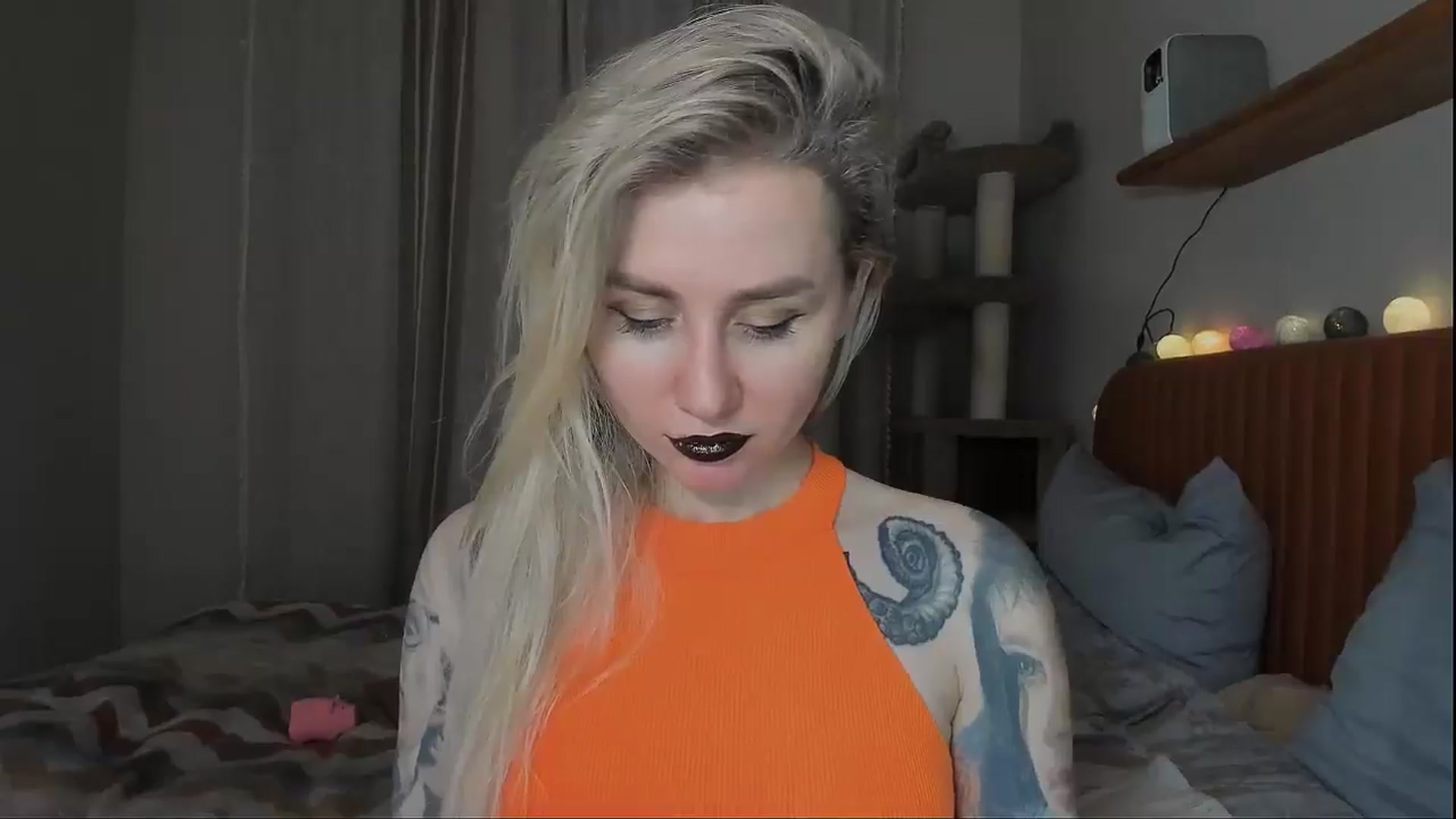 Gallery image thumbnail from Alexa_Smithhh's myfreecams stream on, 10/31/2025, 18:59 image 5 of 20
