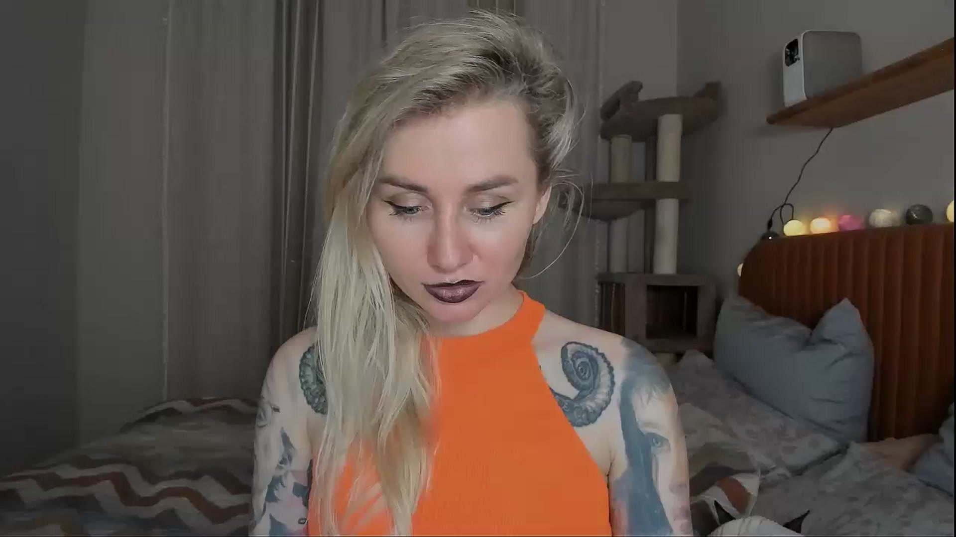 Gallery image thumbnail from Alexa_Smithhh's myfreecams stream on, 10/31/2025, 21:08 image 20 of 20