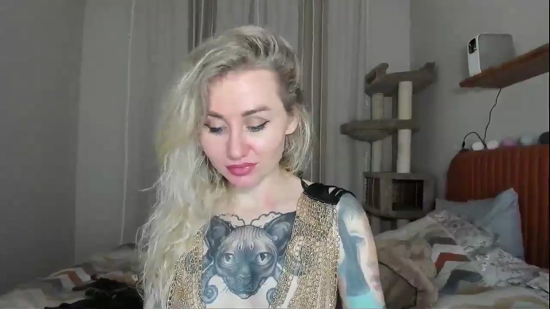 Gallery image thumbnail from Alexa_Smithhh's myfreecams stream on, 11/03/2025, 20:16 image 15 of 20