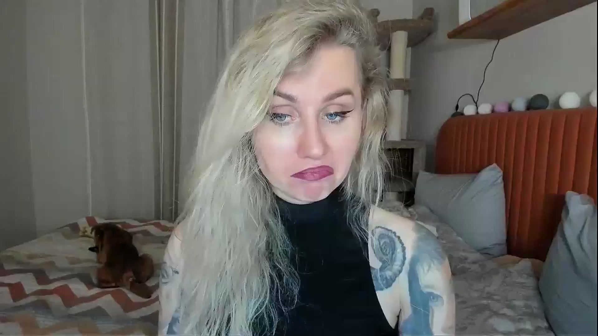Gallery image thumbnail from Alexa_Smithhh's myfreecams stream on, 11/06/2025, 20:50 image 17 of 20
