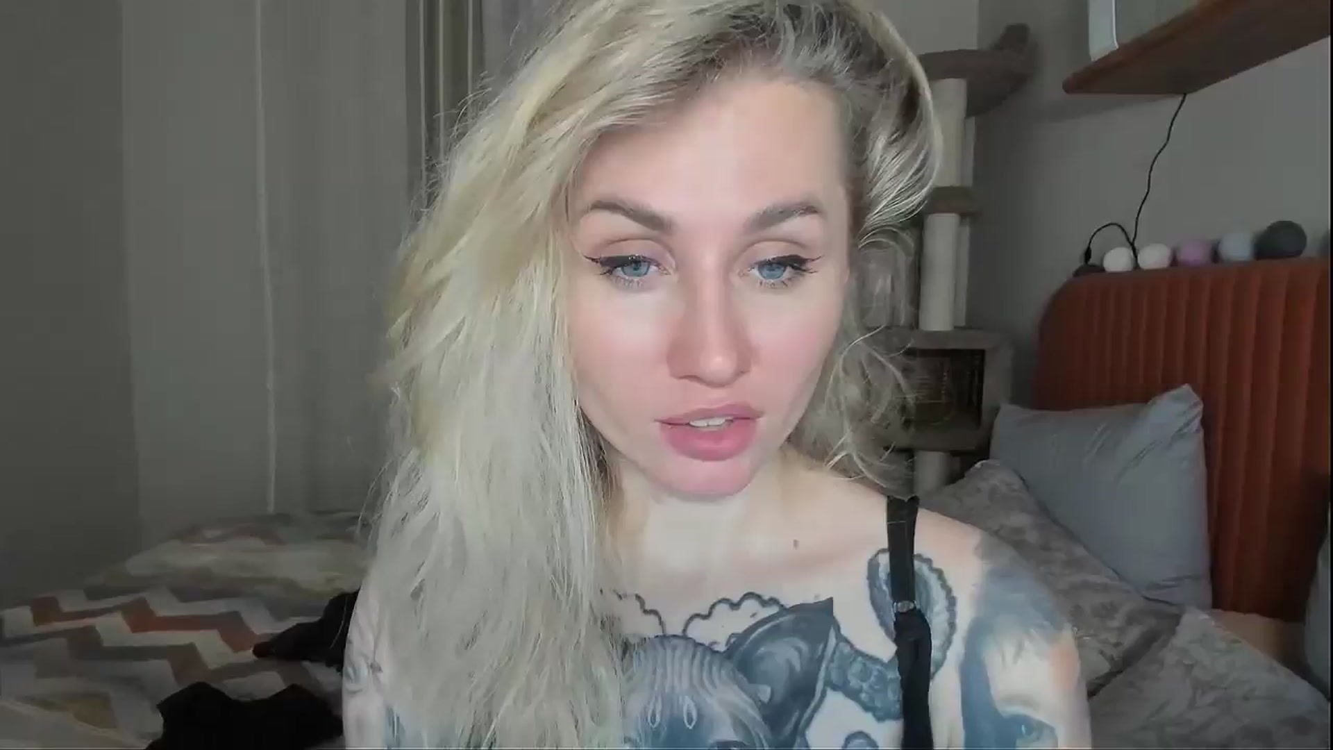 Gallery image thumbnail from Alexa_Smithhh's myfreecams stream on, 11/07/2025, 21:00 image 13 of 20