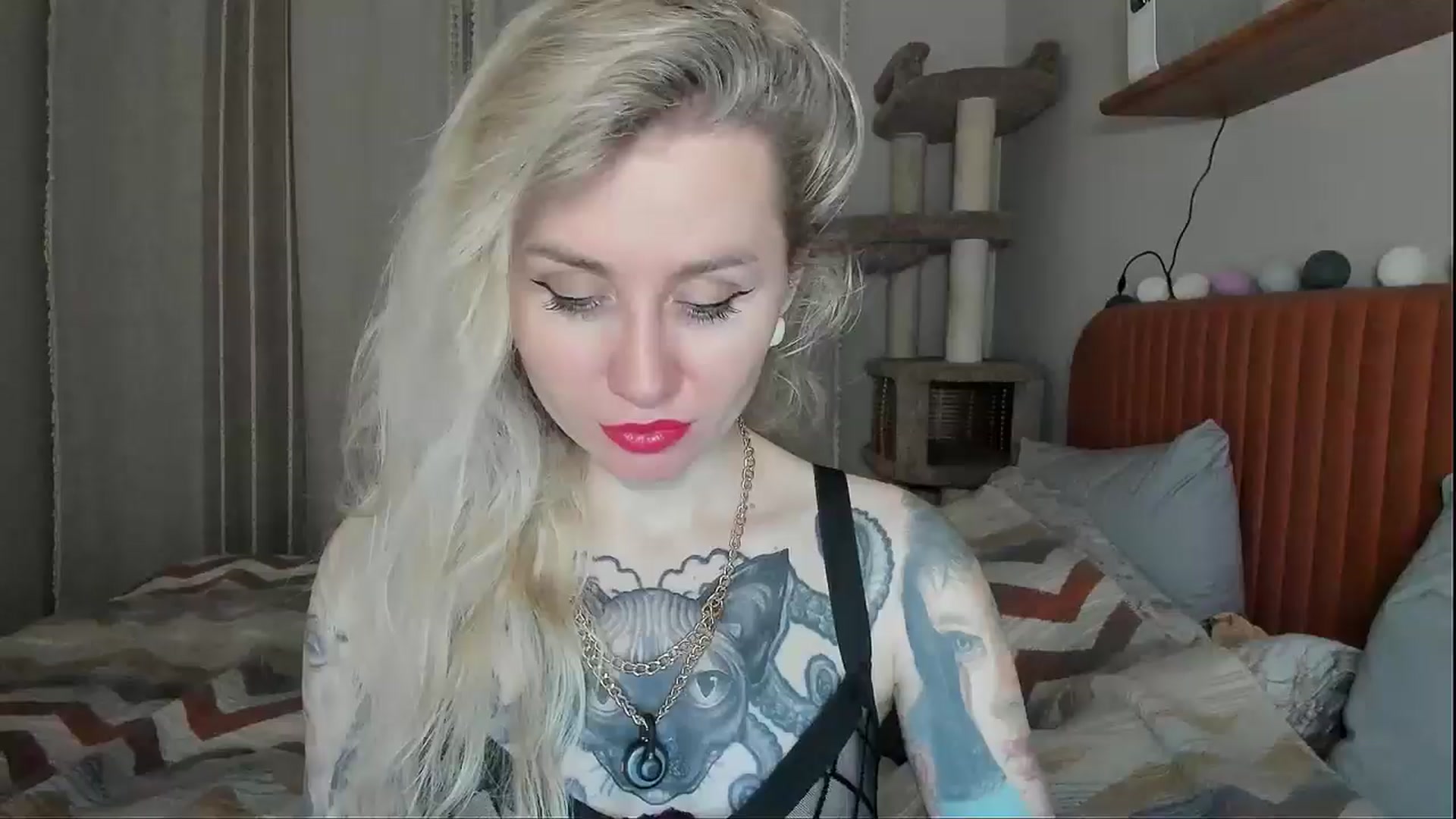 Gallery image thumbnail from Alexa_Smithhh's myfreecams stream on, 11/10/2025, 17:52 image 1 of 20