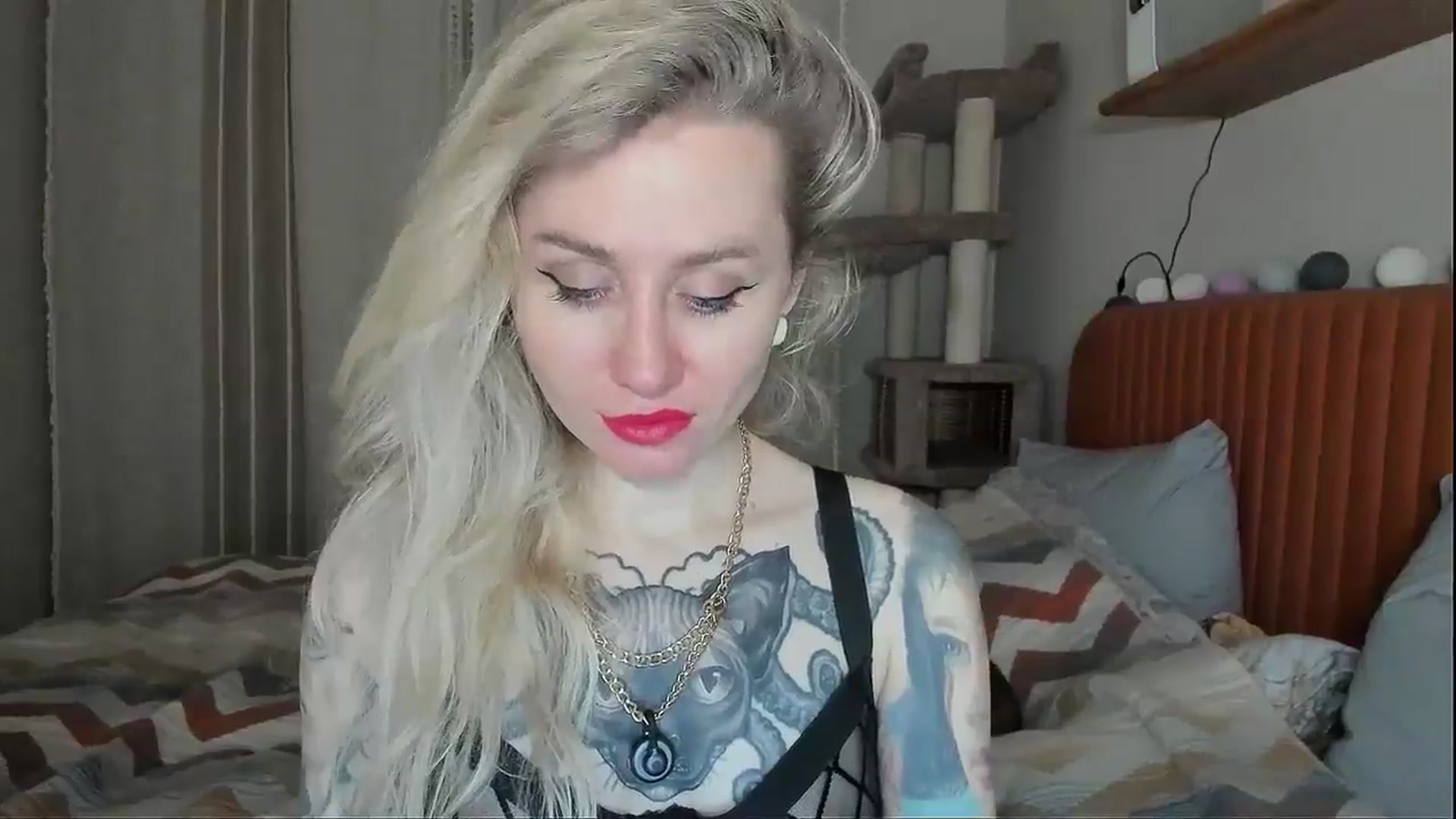 Gallery image thumbnail from Alexa_Smithhh's myfreecams stream on, 11/10/2025, 17:52 image 2 of 20