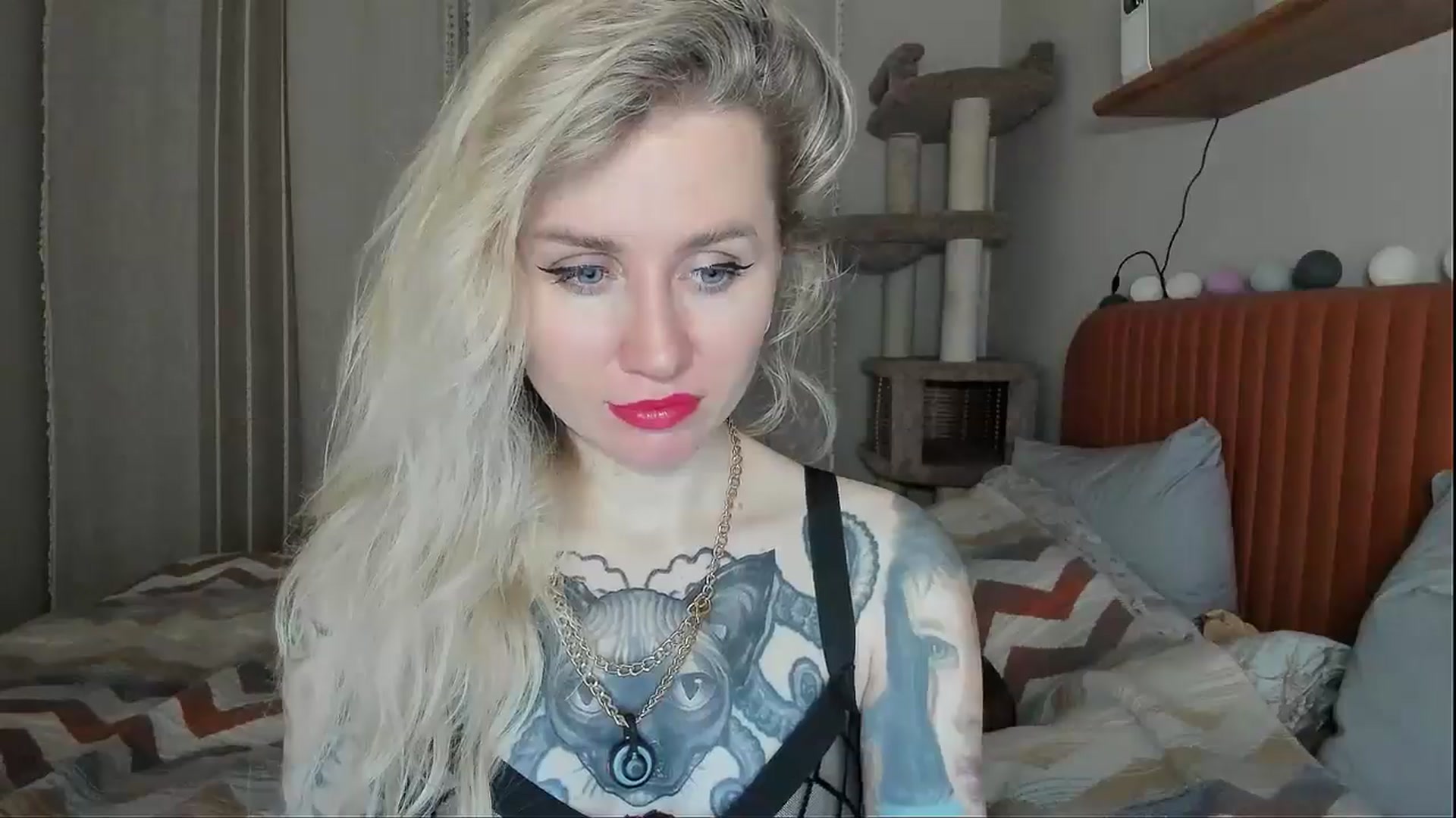 Gallery image thumbnail from Alexa_Smithhh's myfreecams stream on, 11/10/2025, 17:52 image 7 of 20