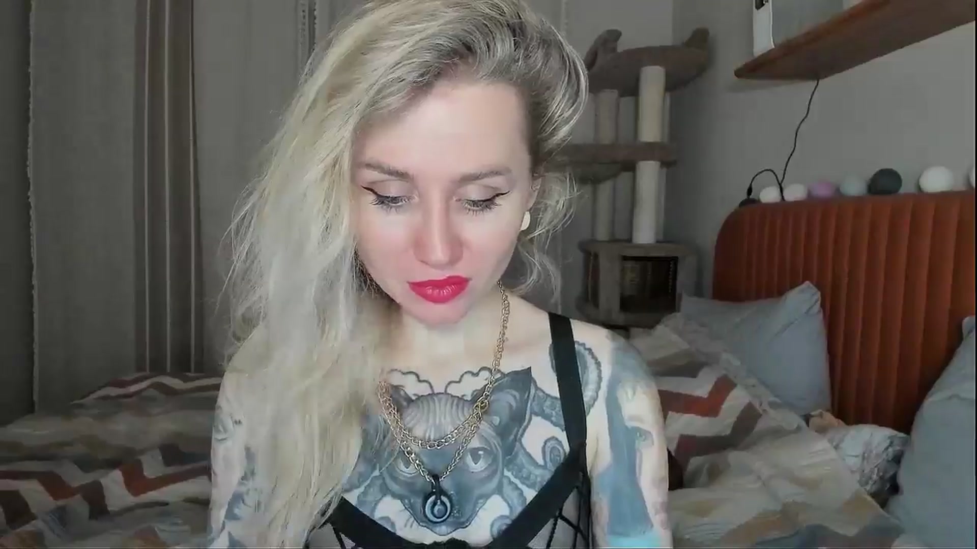 Gallery image thumbnail from Alexa_Smithhh's myfreecams stream on, 11/10/2025, 17:52 image 5 of 20
