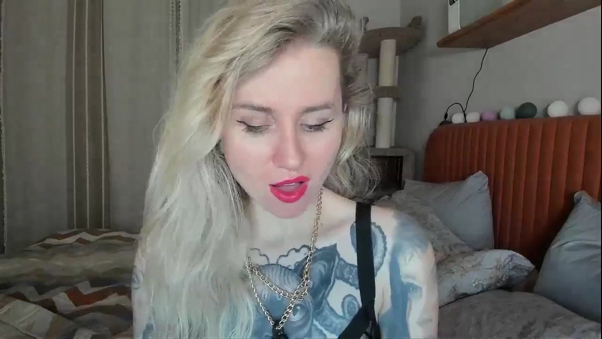 Gallery image thumbnail from Alexa_Smithhh's myfreecams stream on, 11/10/2025, 18:51 image 3 of 20