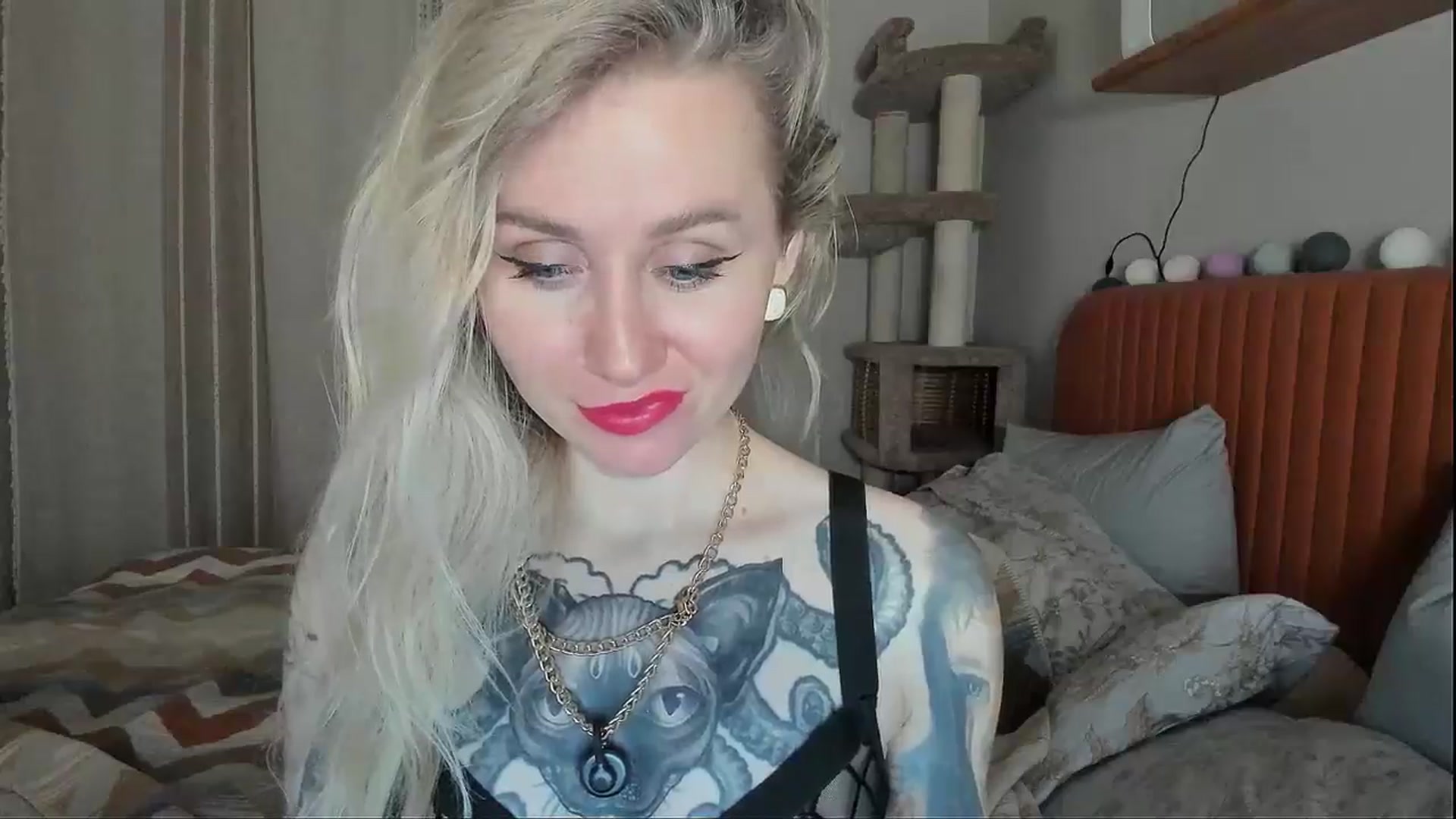 Gallery image thumbnail from Alexa_Smithhh's myfreecams stream on, 11/10/2025, 19:15 image 10 of 20