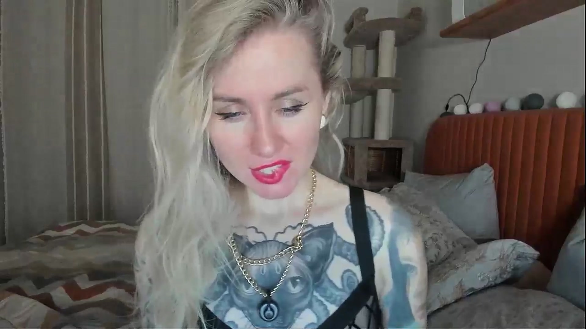 Gallery image thumbnail from Alexa_Smithhh's myfreecams stream on, 11/10/2025, 19:15 image 11 of 20