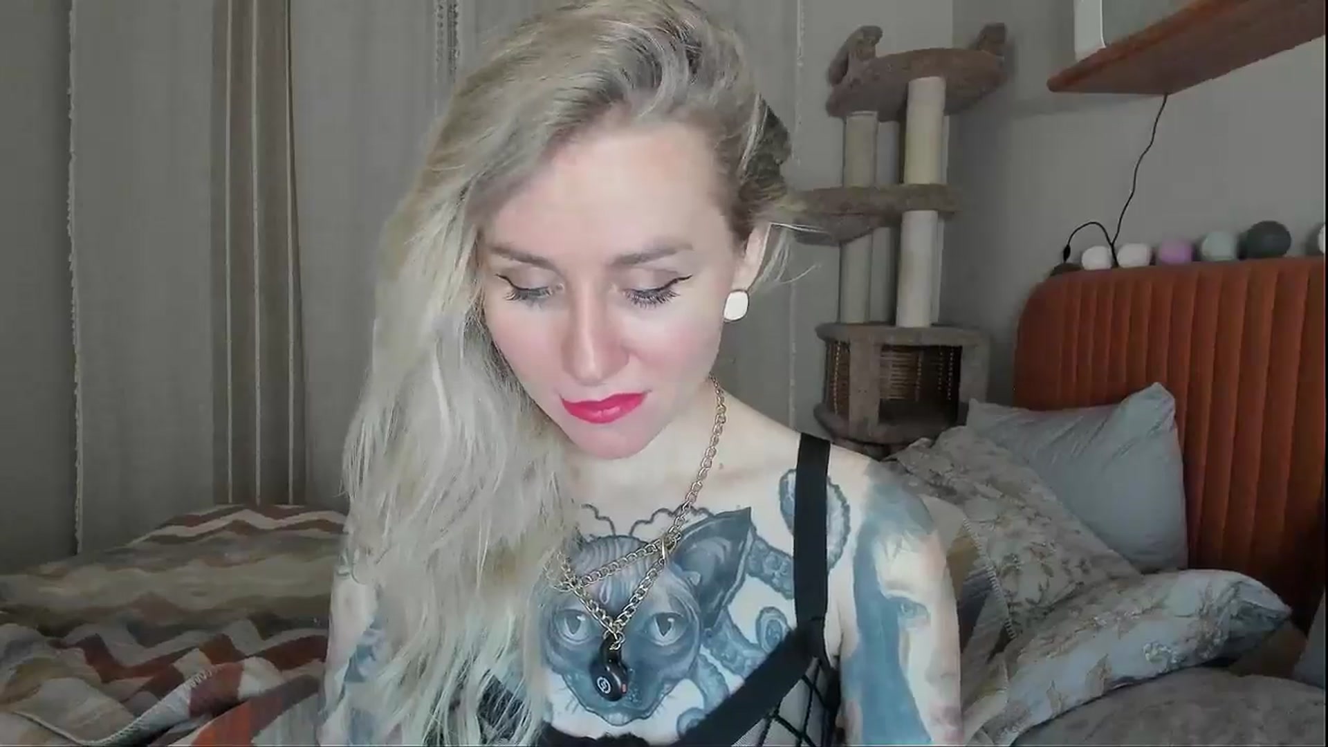 Gallery image thumbnail from Alexa_Smithhh's myfreecams stream on, 11/10/2025, 20:15 image 11 of 20