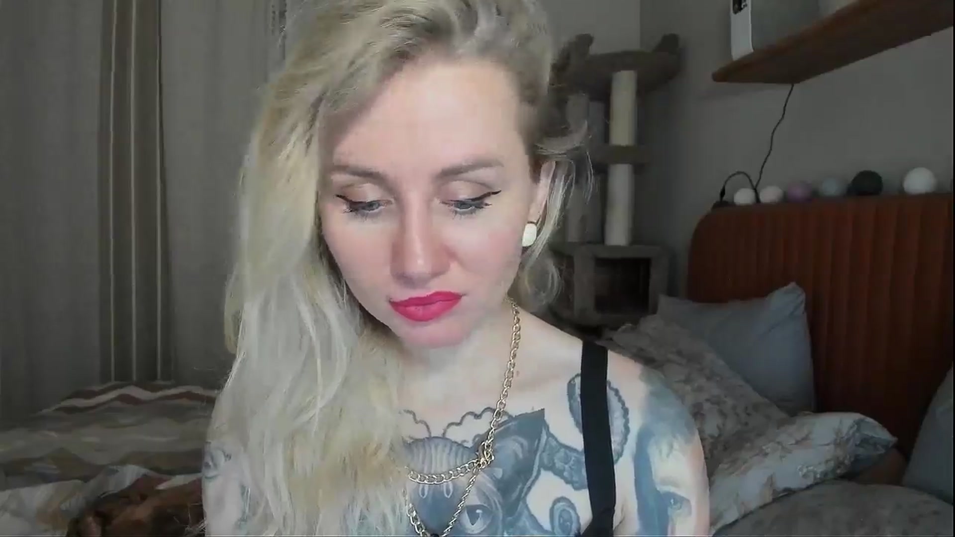 Gallery image thumbnail from Alexa_Smithhh's myfreecams stream on, 11/10/2025, 20:36 image 7 of 20