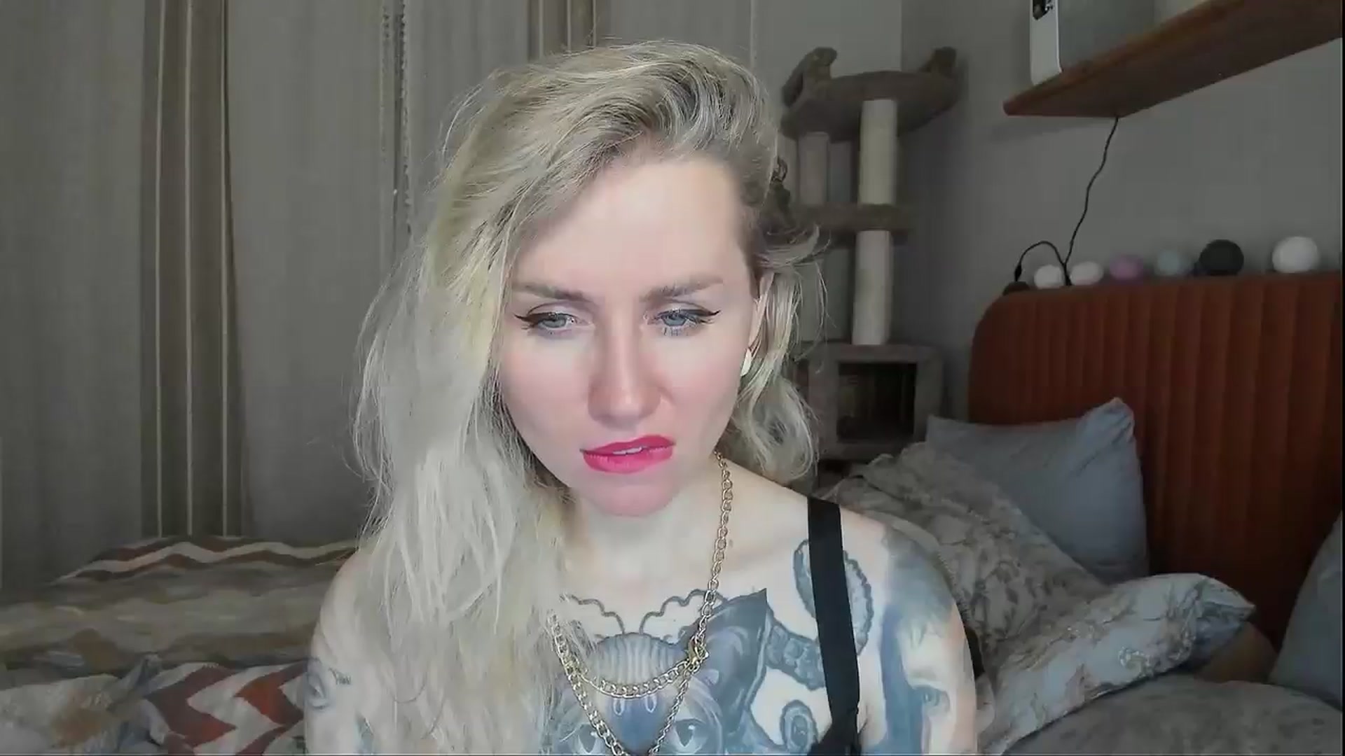 Gallery image thumbnail from Alexa_Smithhh's myfreecams stream on, 11/10/2025, 20:36 image 19 of 20
