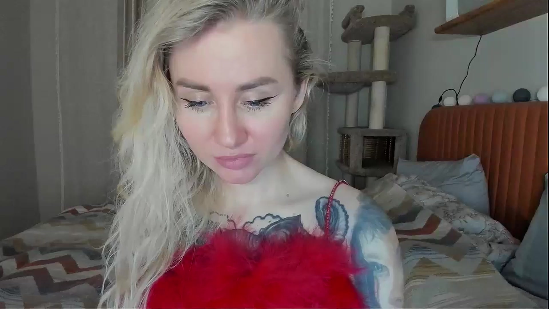 Gallery image thumbnail from Alexa_Smithhh's myfreecams stream on, 11/14/2025, 19:26 image 16 of 20