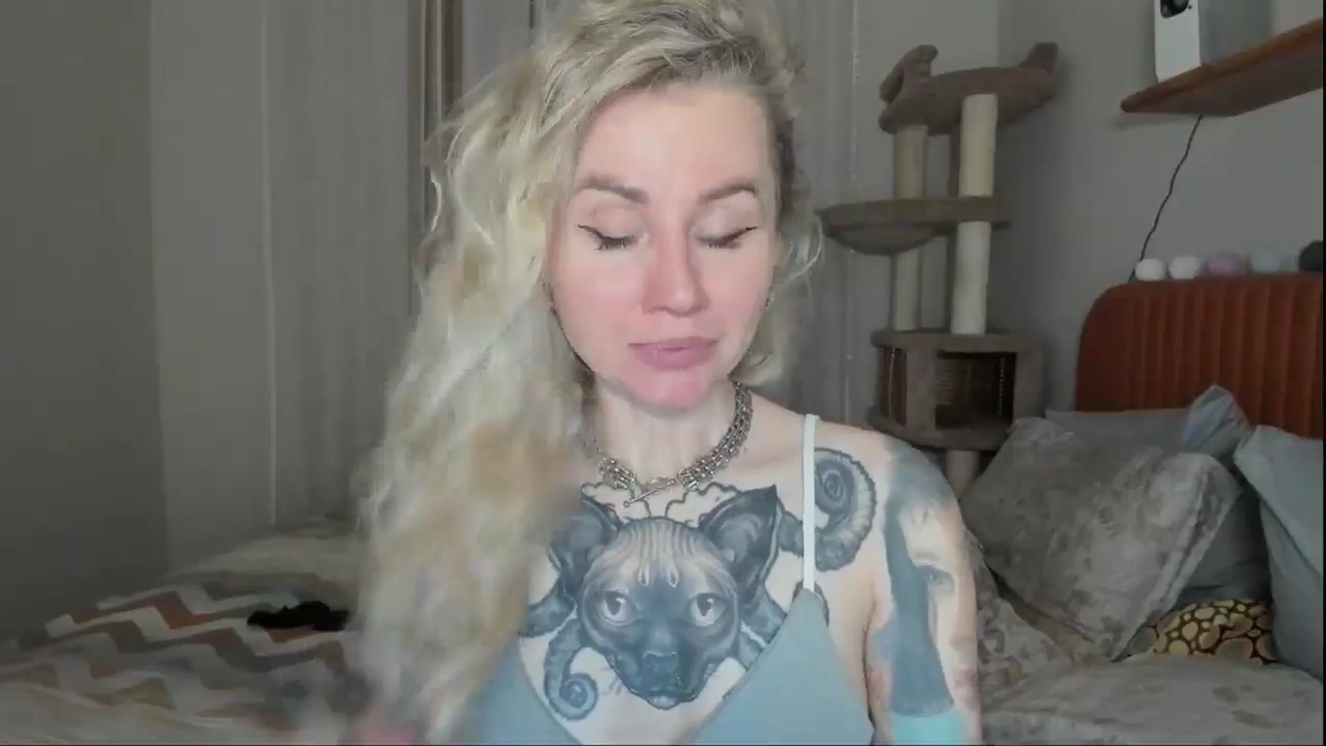 Gallery image thumbnail from Alexa_Smithhh's myfreecams stream on, 11/21/2025, 19:01 image 8 of 20